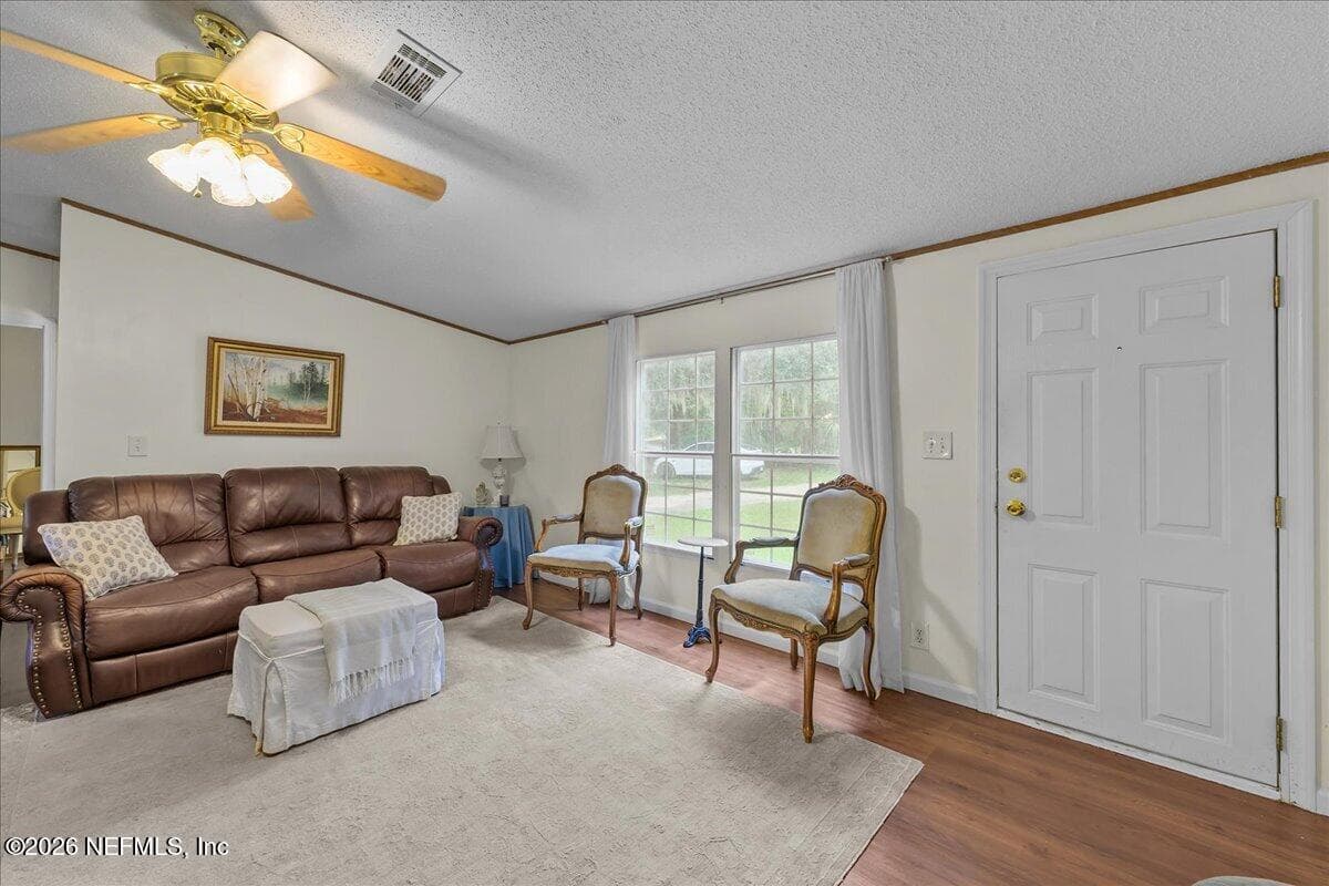 703 WALKER Drive, Interlachen, FL 32148, Interlachen — photo 3