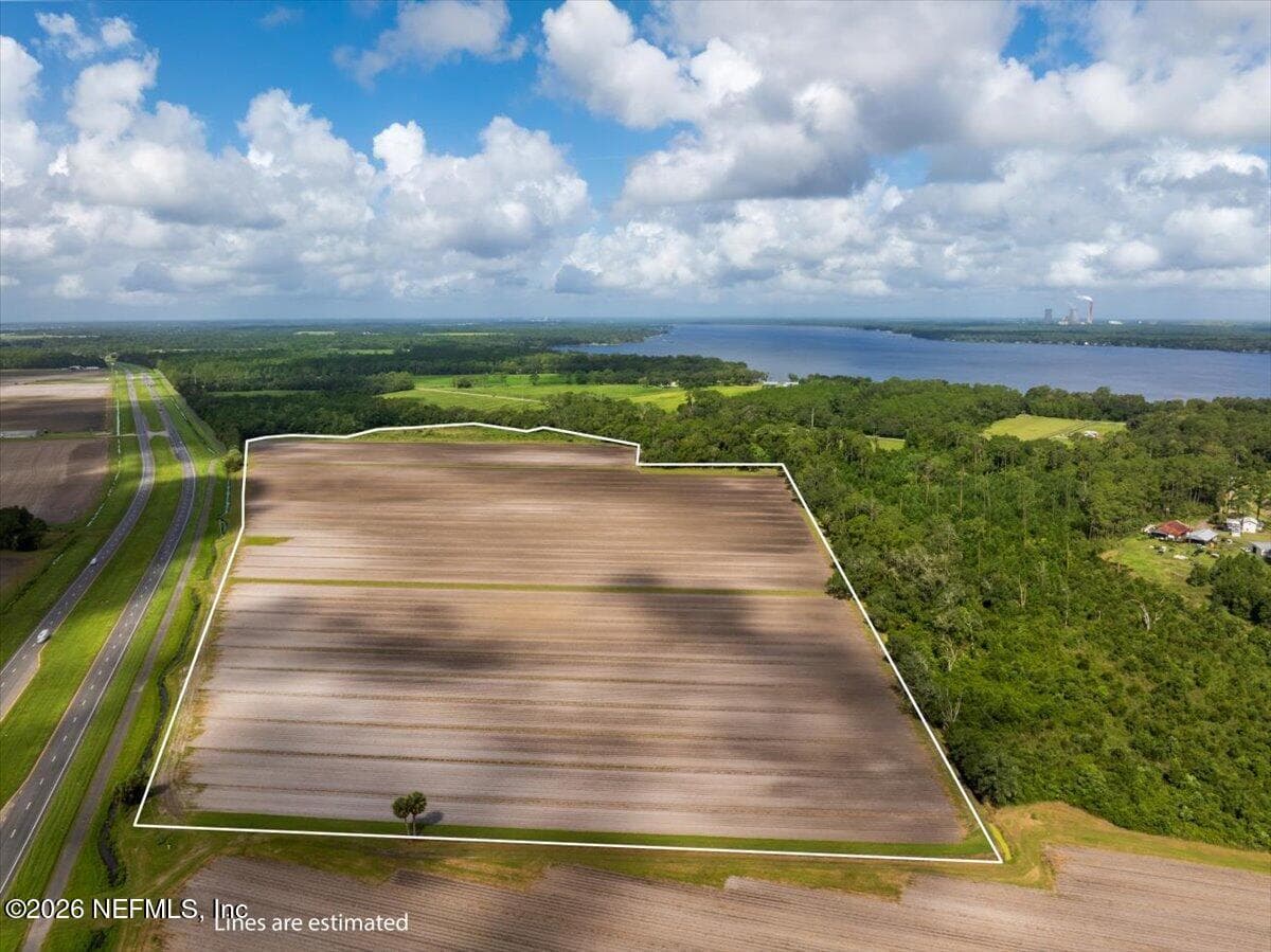 0000 207 State Road, East Palatka, FL 32131, East Palatka — exterior