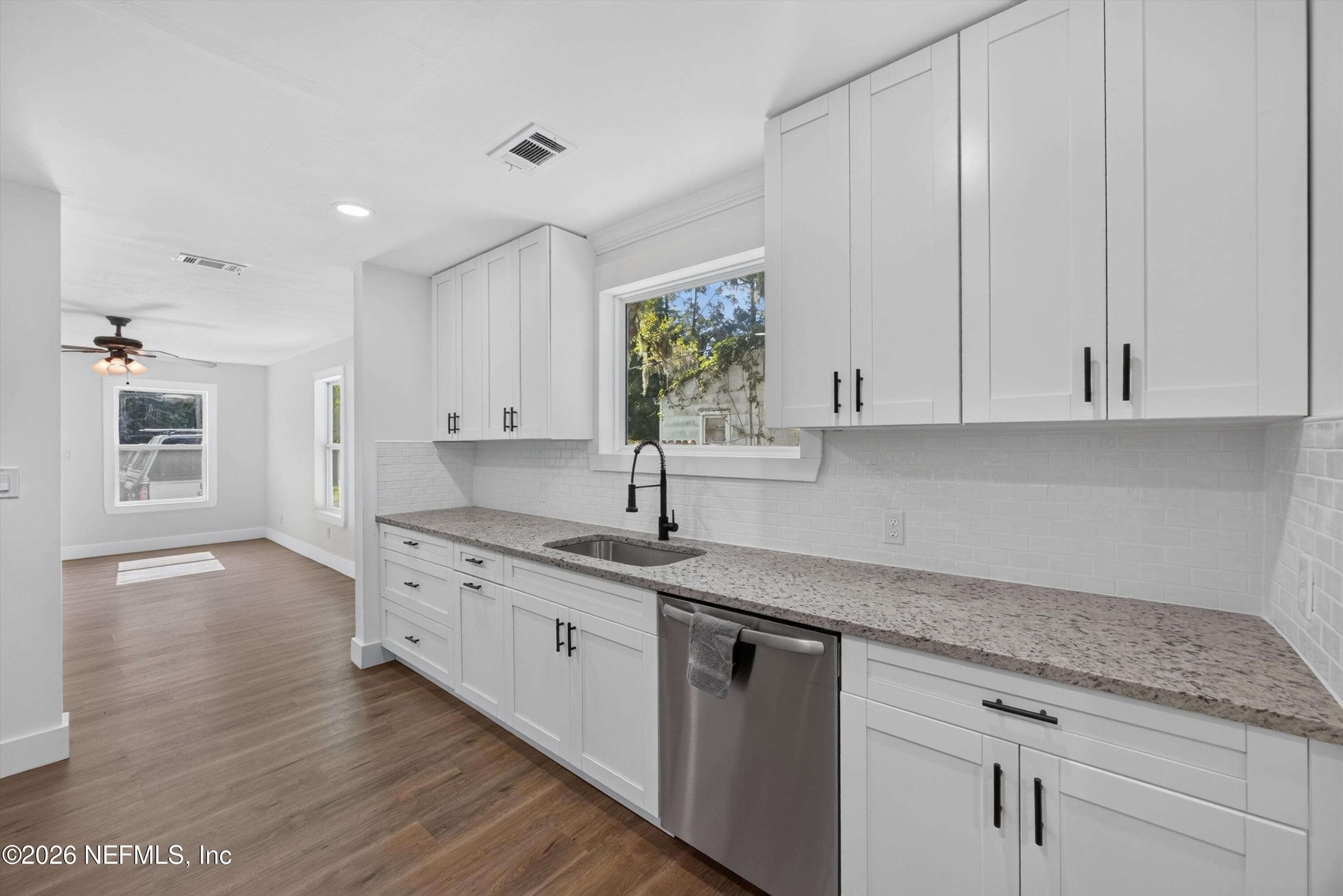 4468 ENGLEWOOD AVE Avenue, Jacksonville, FL 32207, Jacksonville — photo 3