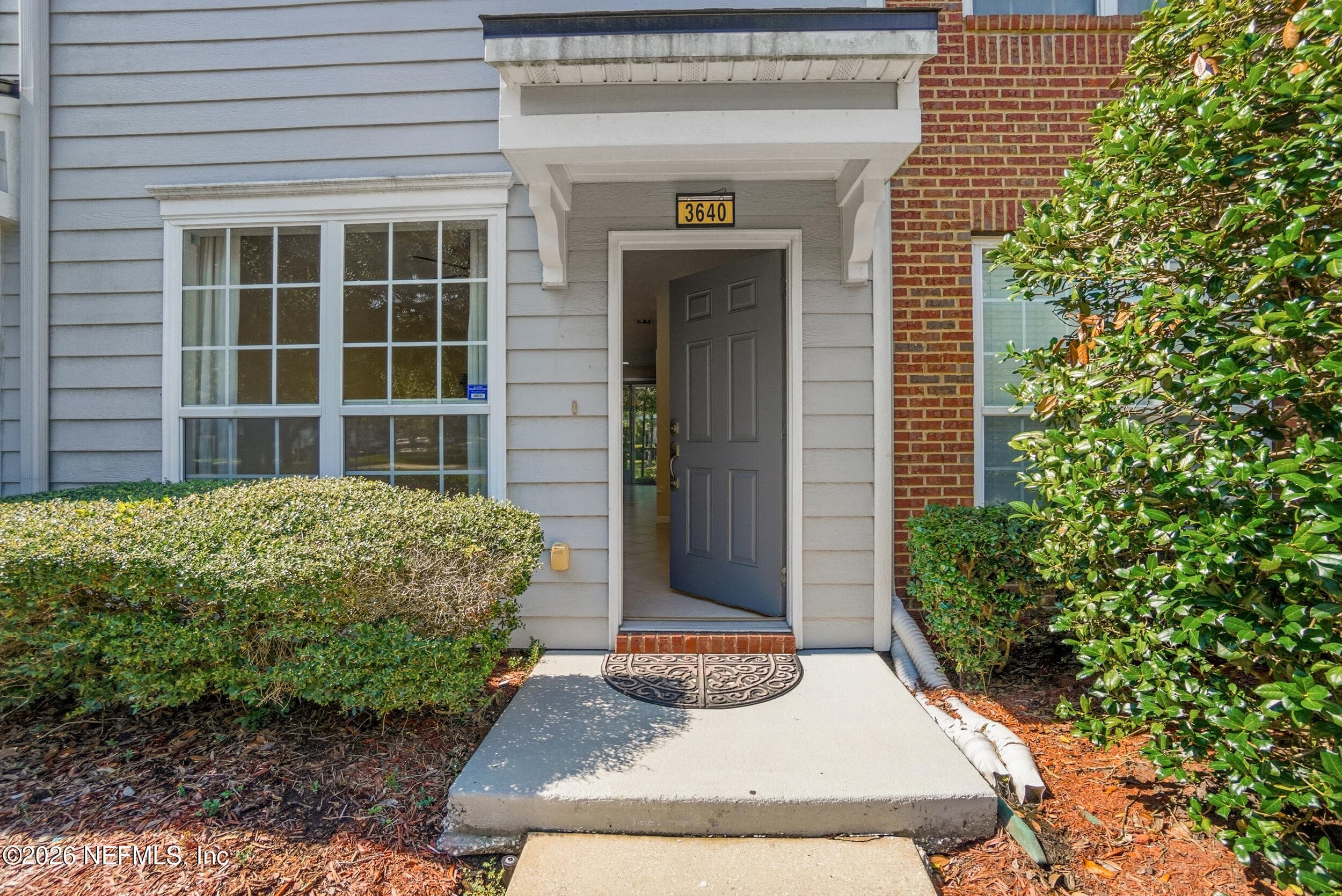 3640 SUMMERLIN Lane, Jacksonville — photo 2