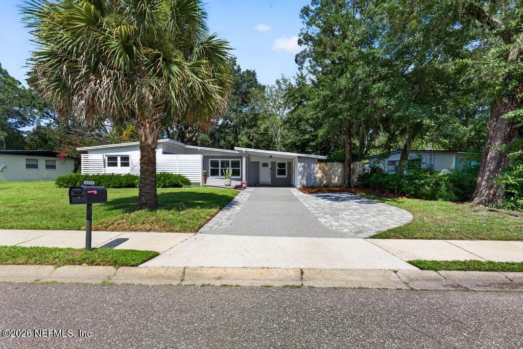 1215 LE BRUN Drive, Jacksonville — exterior