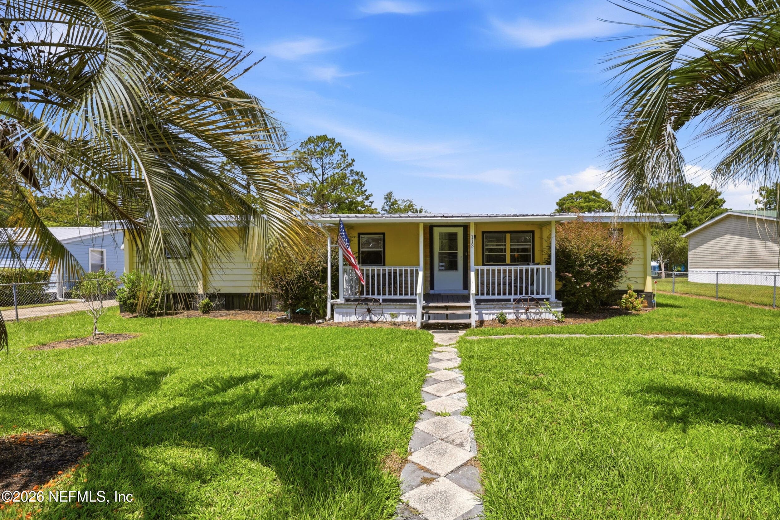 113 WATERSIDE Avenue, Satsuma — exterior