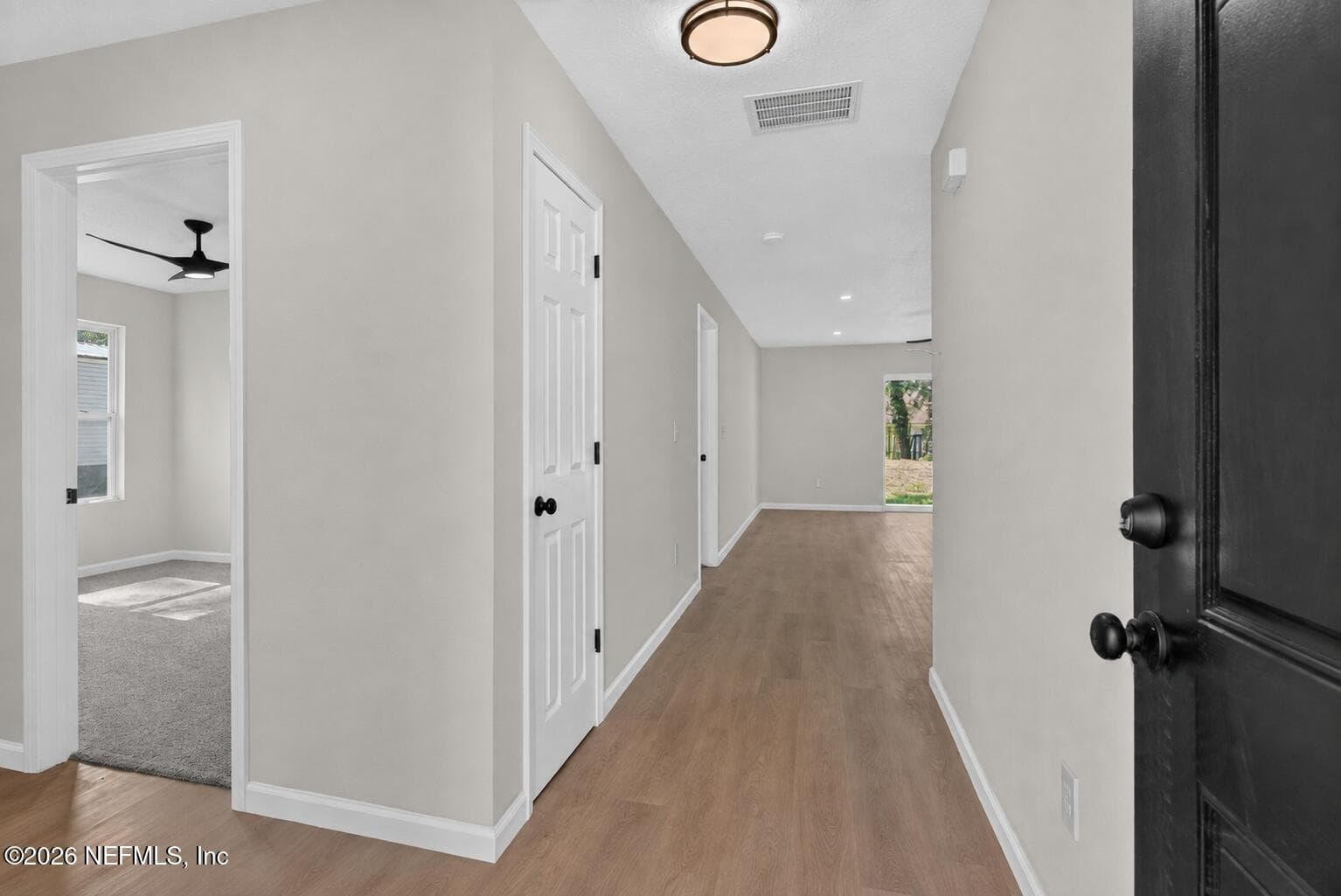 8626 NUSSBAUM Drive, Jacksonville — photo 2