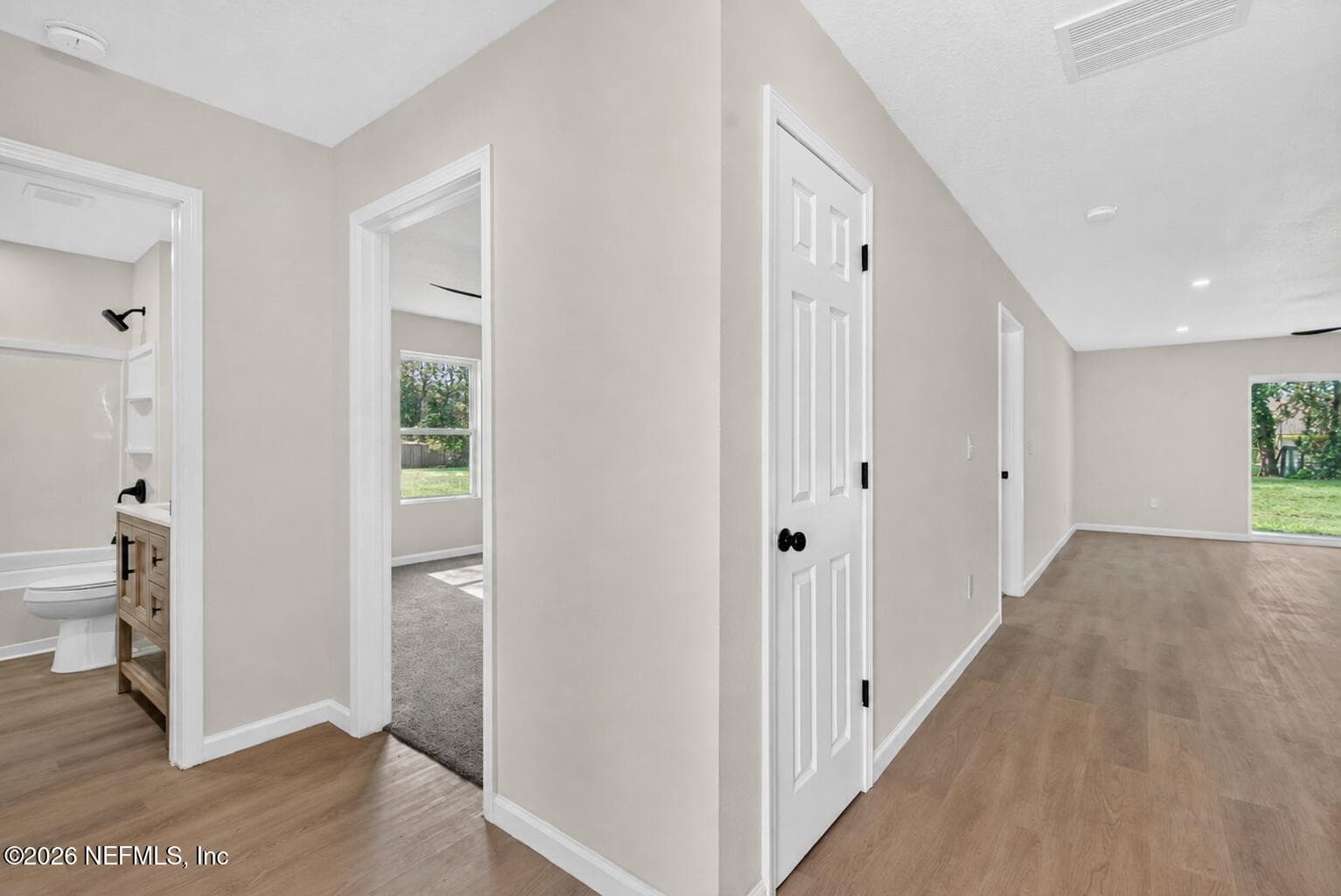 8626 NUSSBAUM Drive, Jacksonville — photo 3