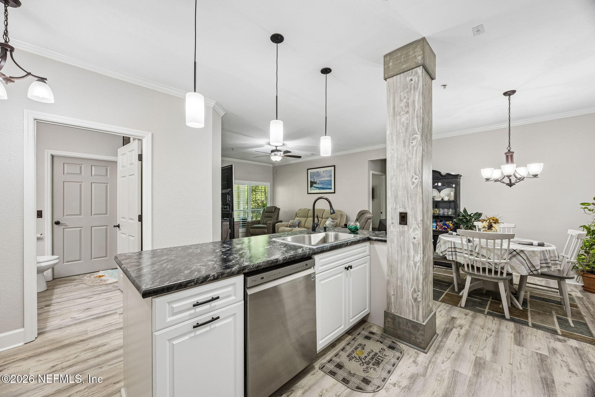 7800 POINT MEADOWS Drive 413, Jacksonville — photo 2