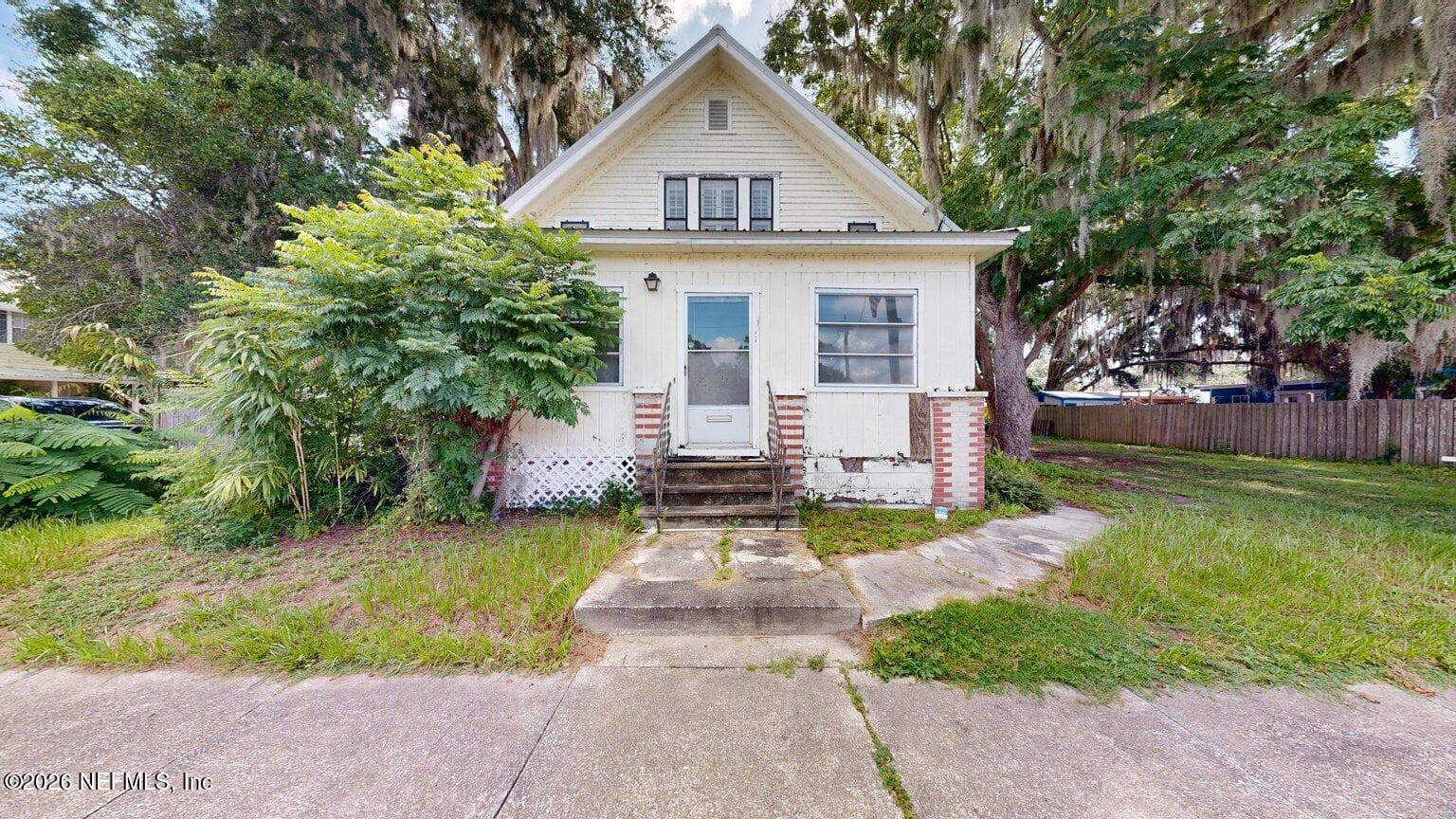 216 N SUMMIT Street, Crescent City, FL 32112, Crescent City — exterior