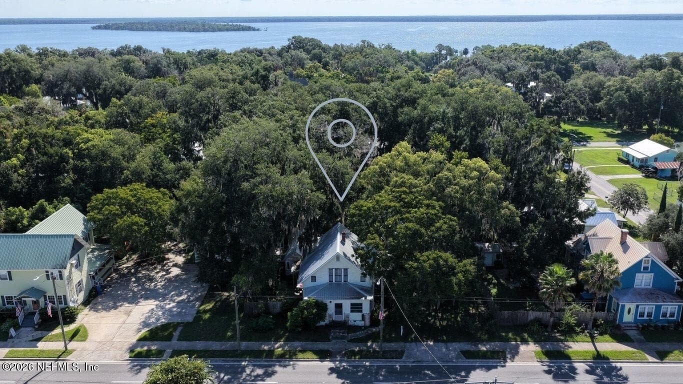 216 N SUMMIT Street, Crescent City, FL 32112, Crescent City — photo 2