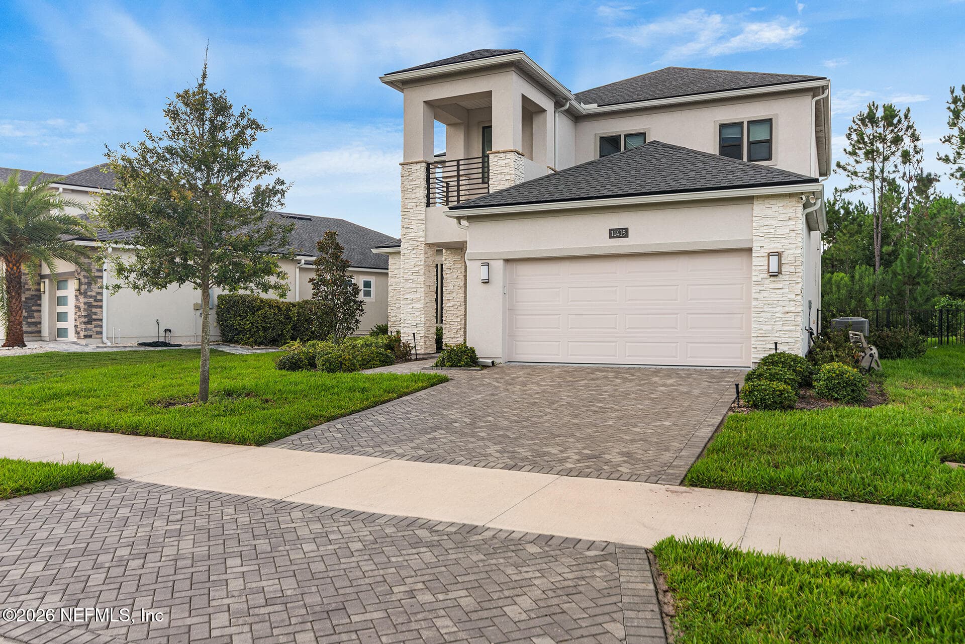 11415 MADELYNN Drive, Jacksonville — photo 2