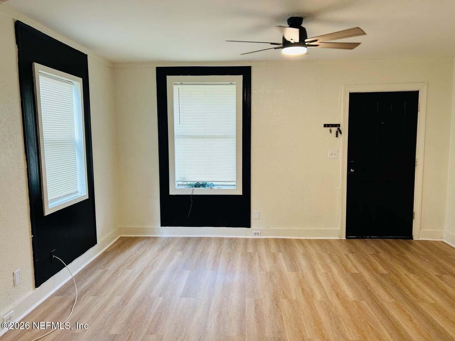 2860 WICKWIRE Street, Jacksonville — photo 3