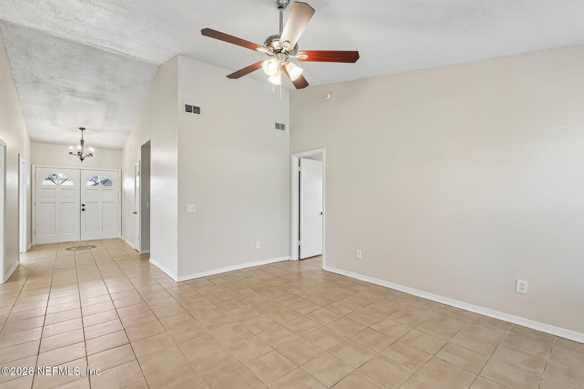 8446 SAND POINT Drive W, Jacksonville — photo 3