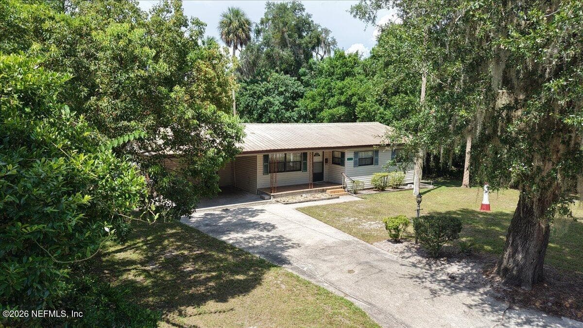 206 OLEANDER Avenue, Crescent City, FL 32112, Crescent City — exterior