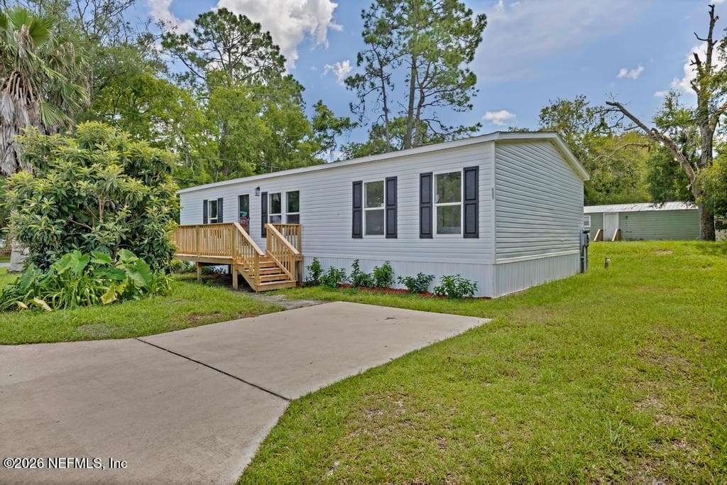 411 E LAKE Street, Palatka, FL 32177, Palatka — exterior