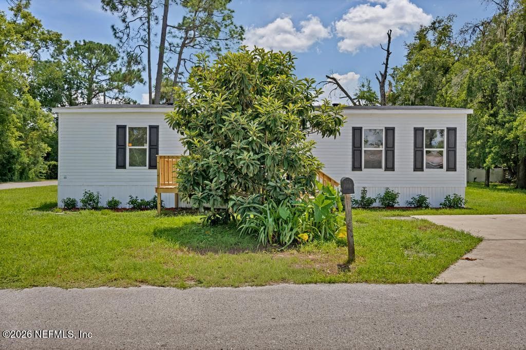 411 E LAKE Street, Palatka, FL 32177, Palatka — photo 2
