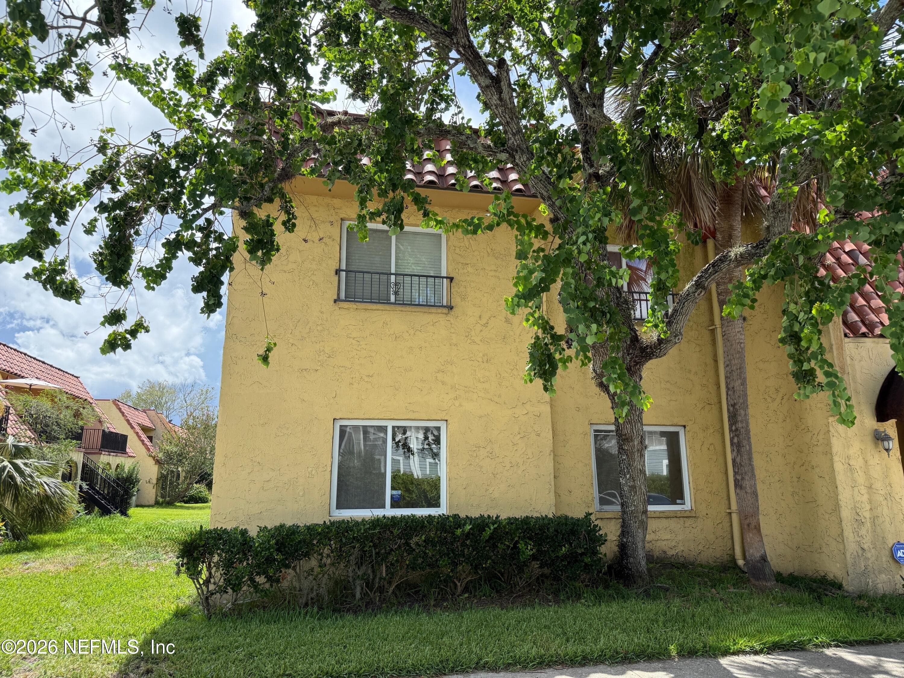 6552 LA MIRADA Drive E, Jacksonville, FL 32217, Jacksonville — exterior