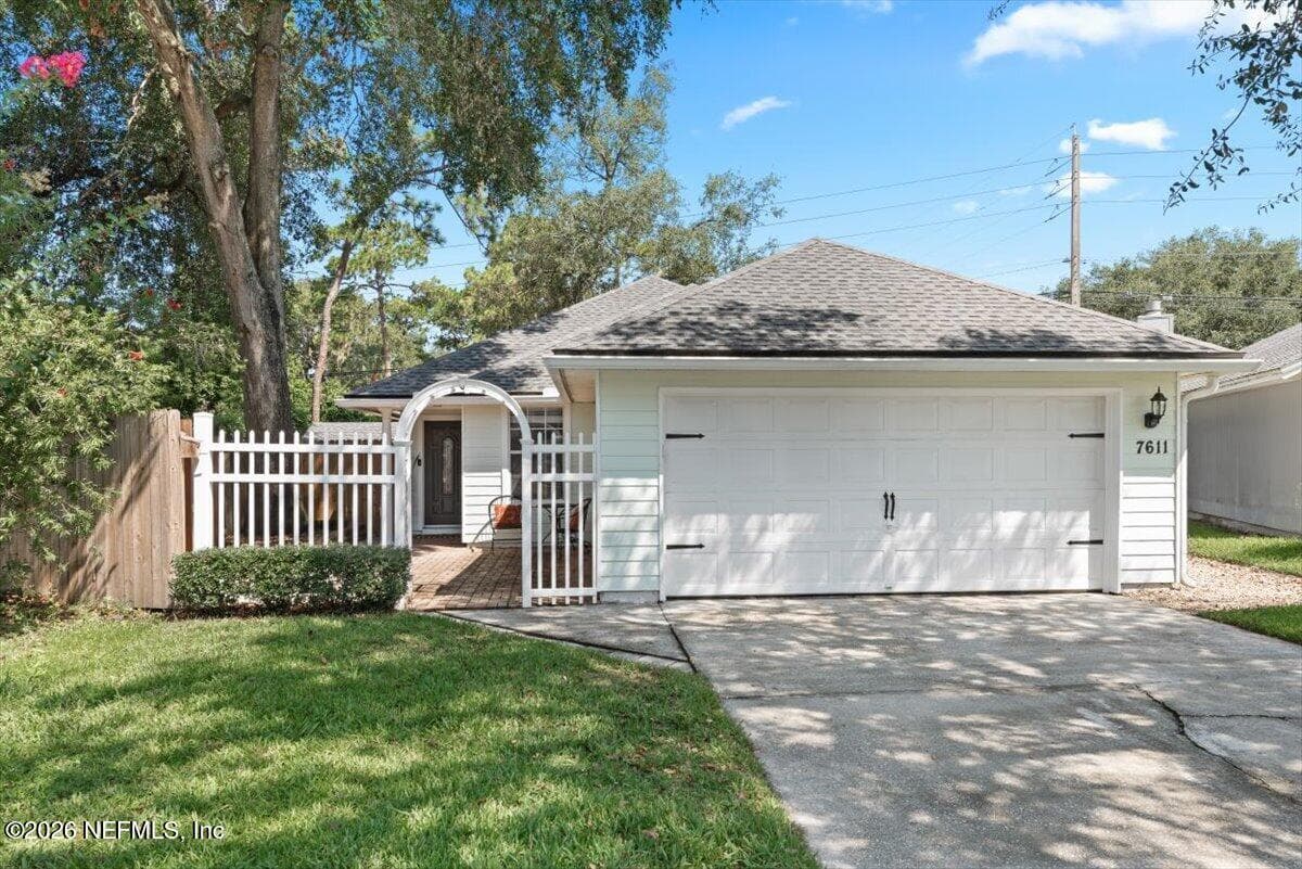 7611 LEAFY FOREST Way, Jacksonville — photo 3