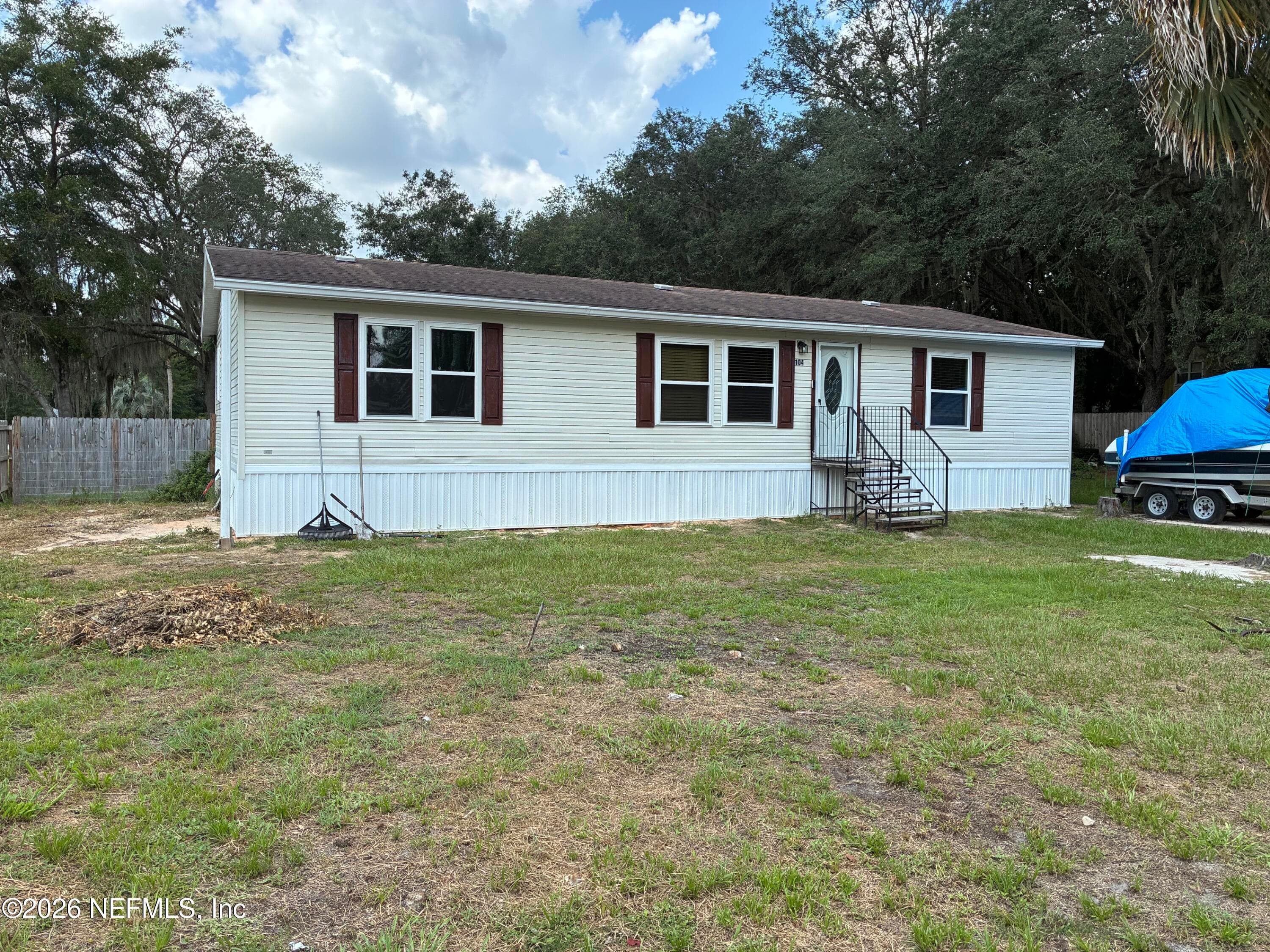 104 REAVES Avenue, Interlachen, FL 32148, Interlachen — exterior