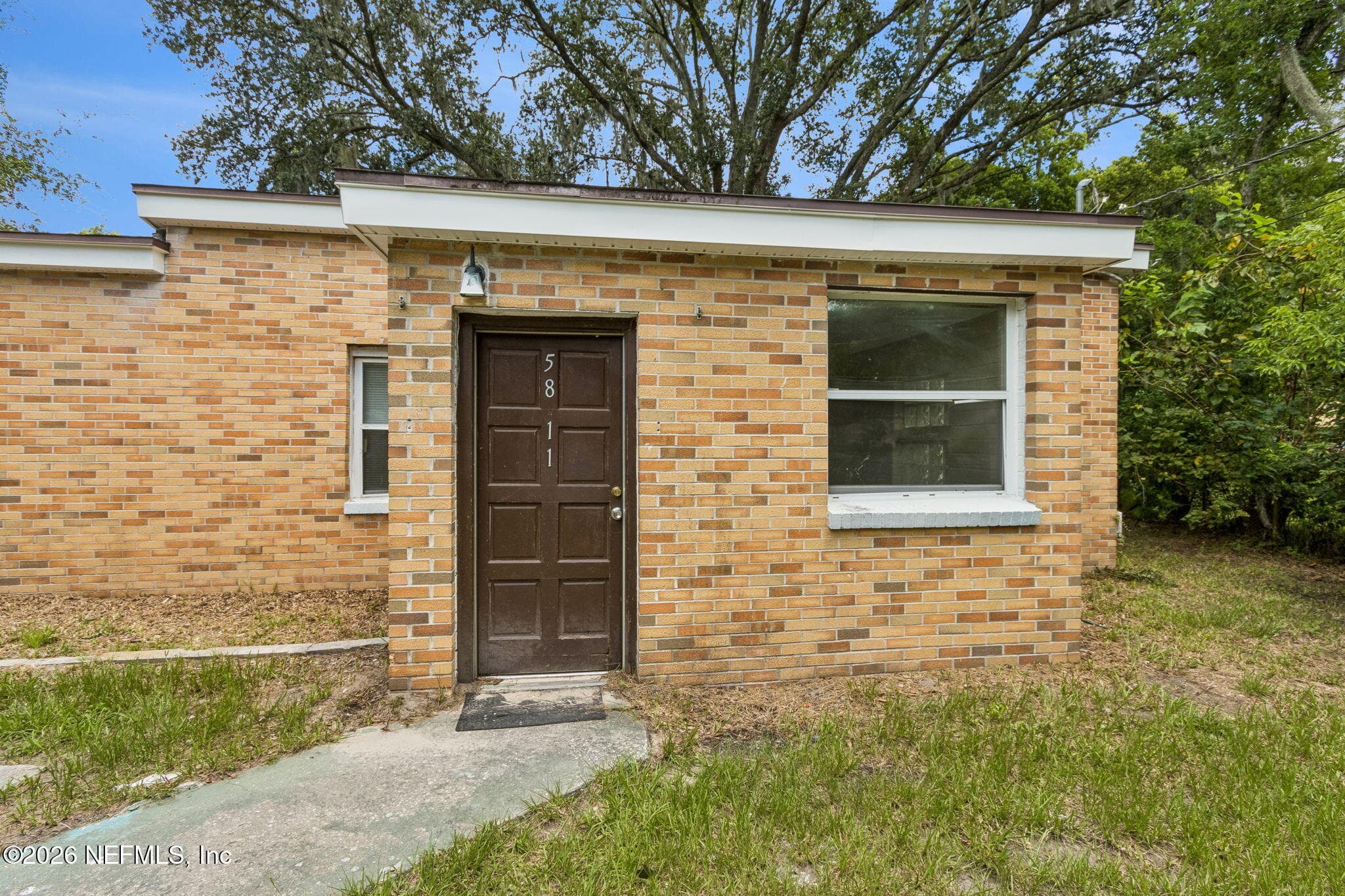 5811 HOLLYHOCK Road, Jacksonville, FL 32209, Jacksonville — photo 3