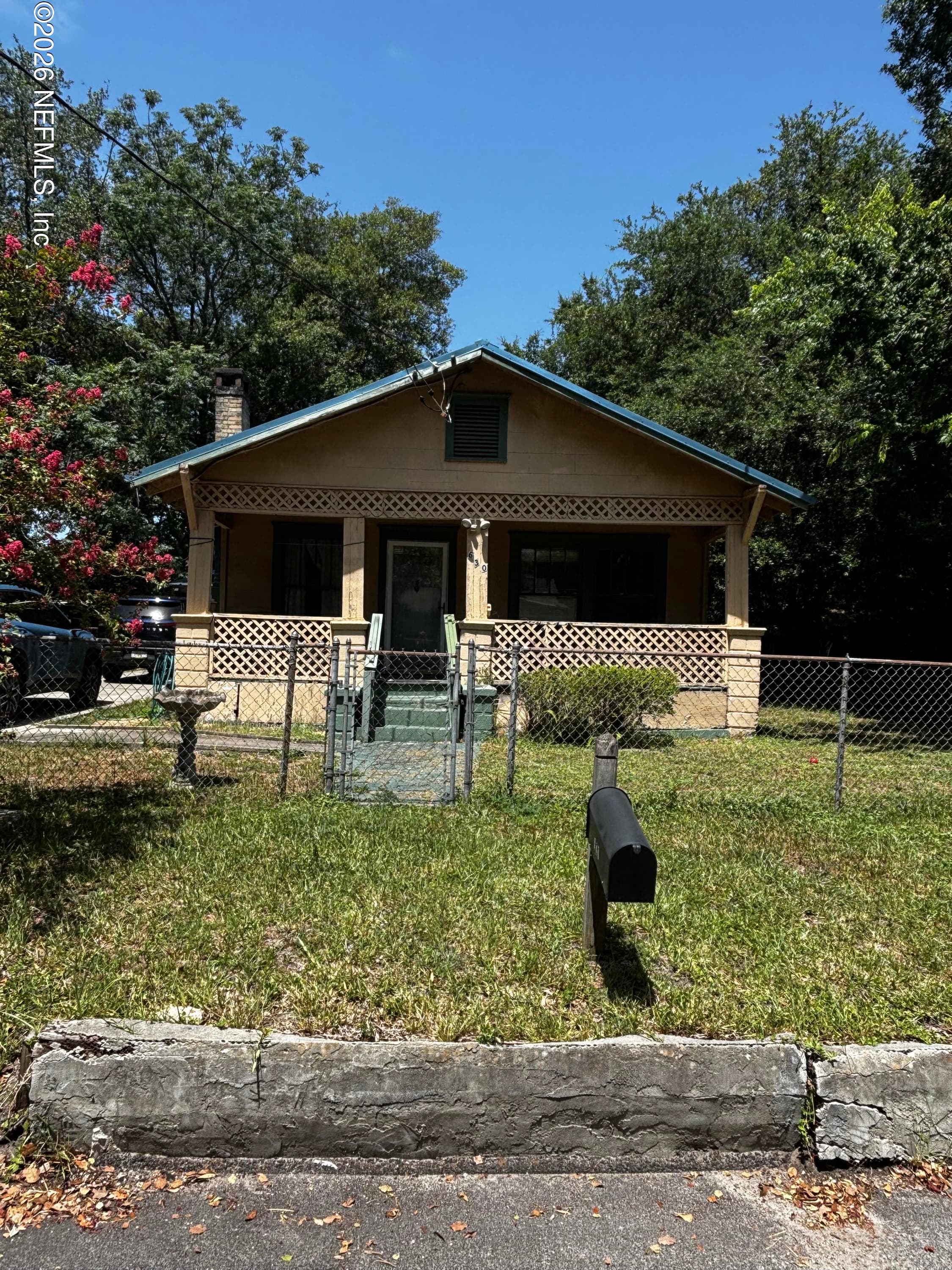 630 CENTER Street, Jacksonville, FL 32205, Jacksonville — exterior