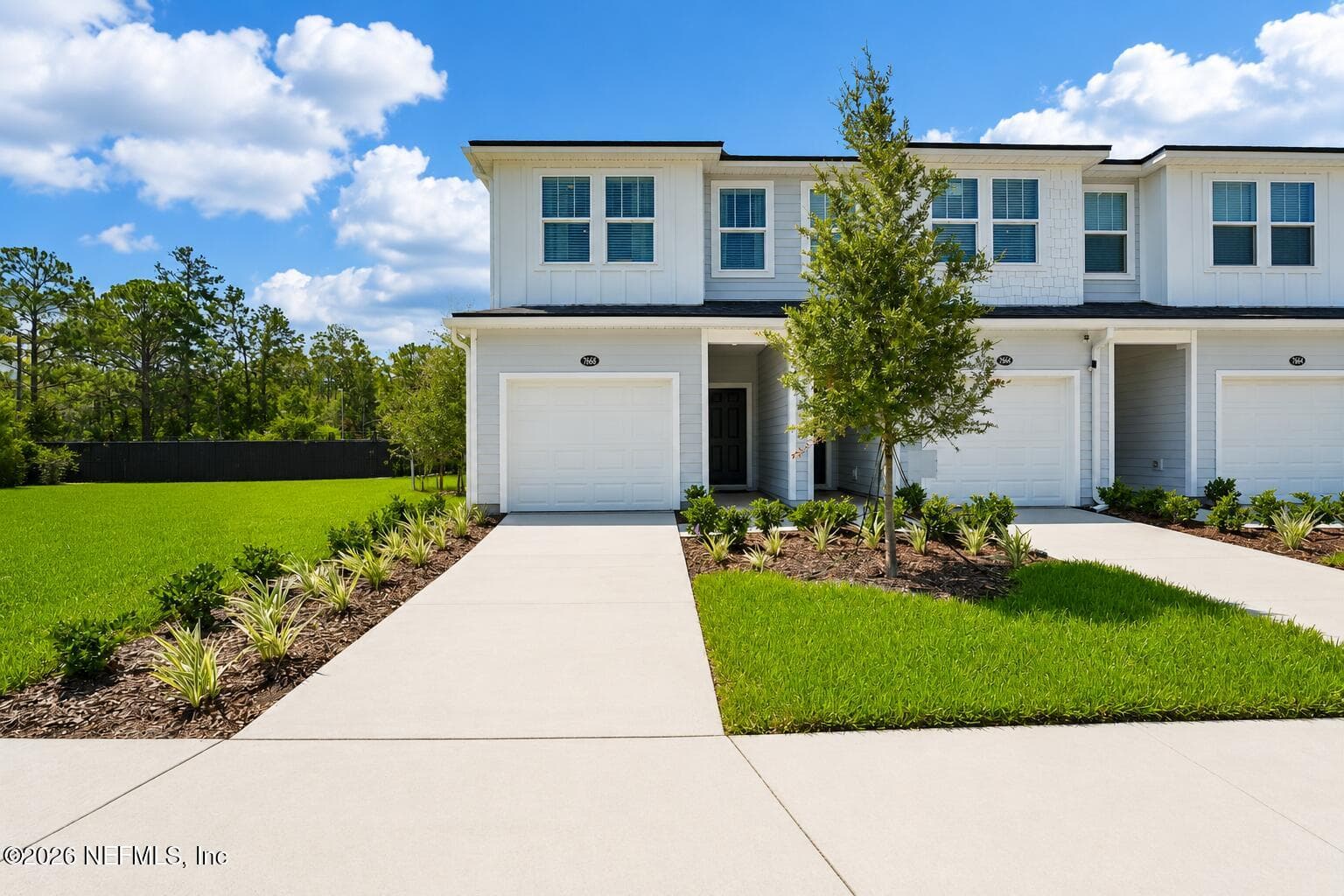 7634 COMMANDER Lane, Jacksonville — photo 2