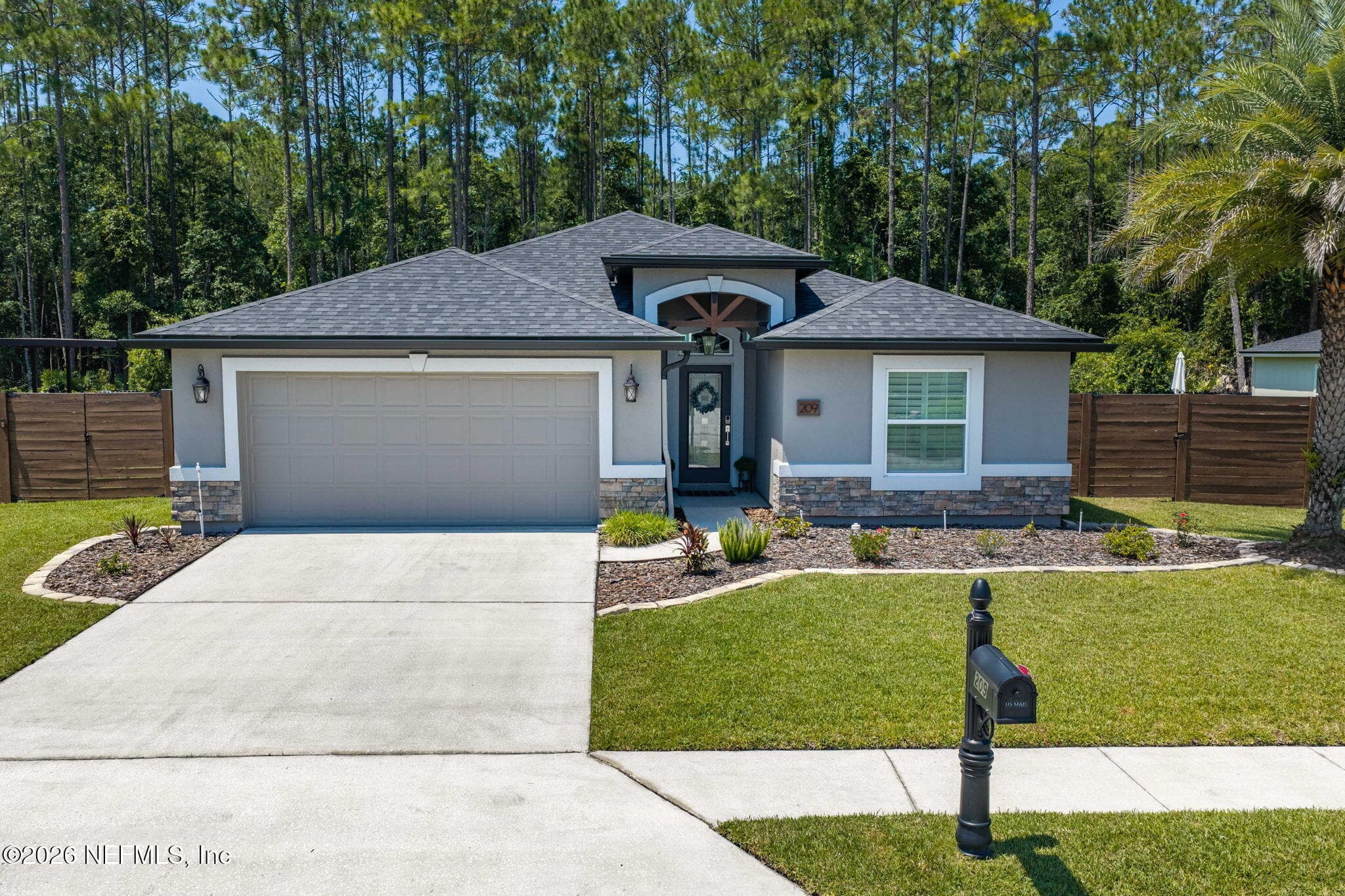 209 E NEW ENGLAND Drive, Elkton, FL 32033, Elkton — exterior