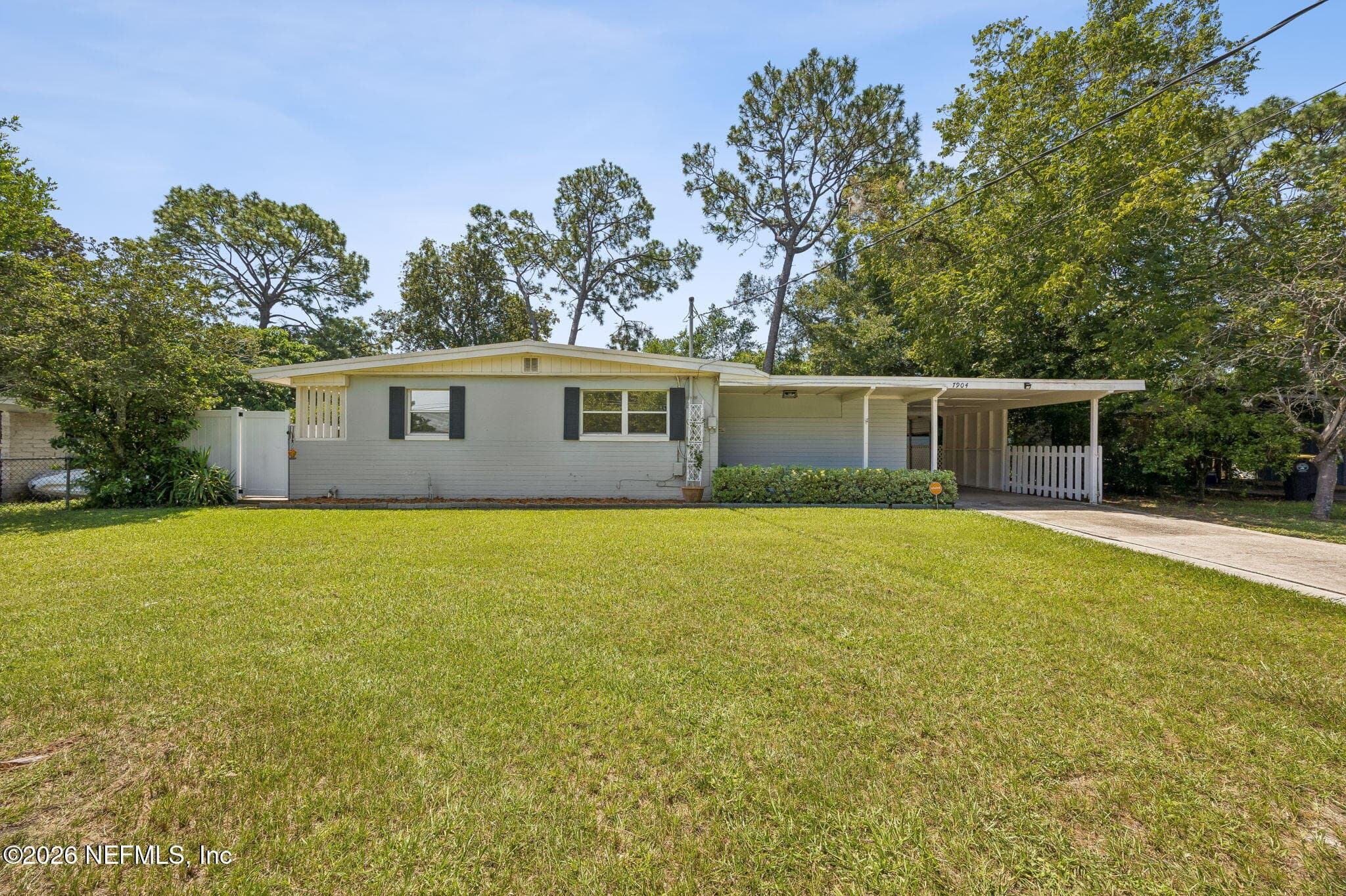 7904 CEZANNE Drive N, Jacksonville, FL 32221, Jacksonville — photo 2