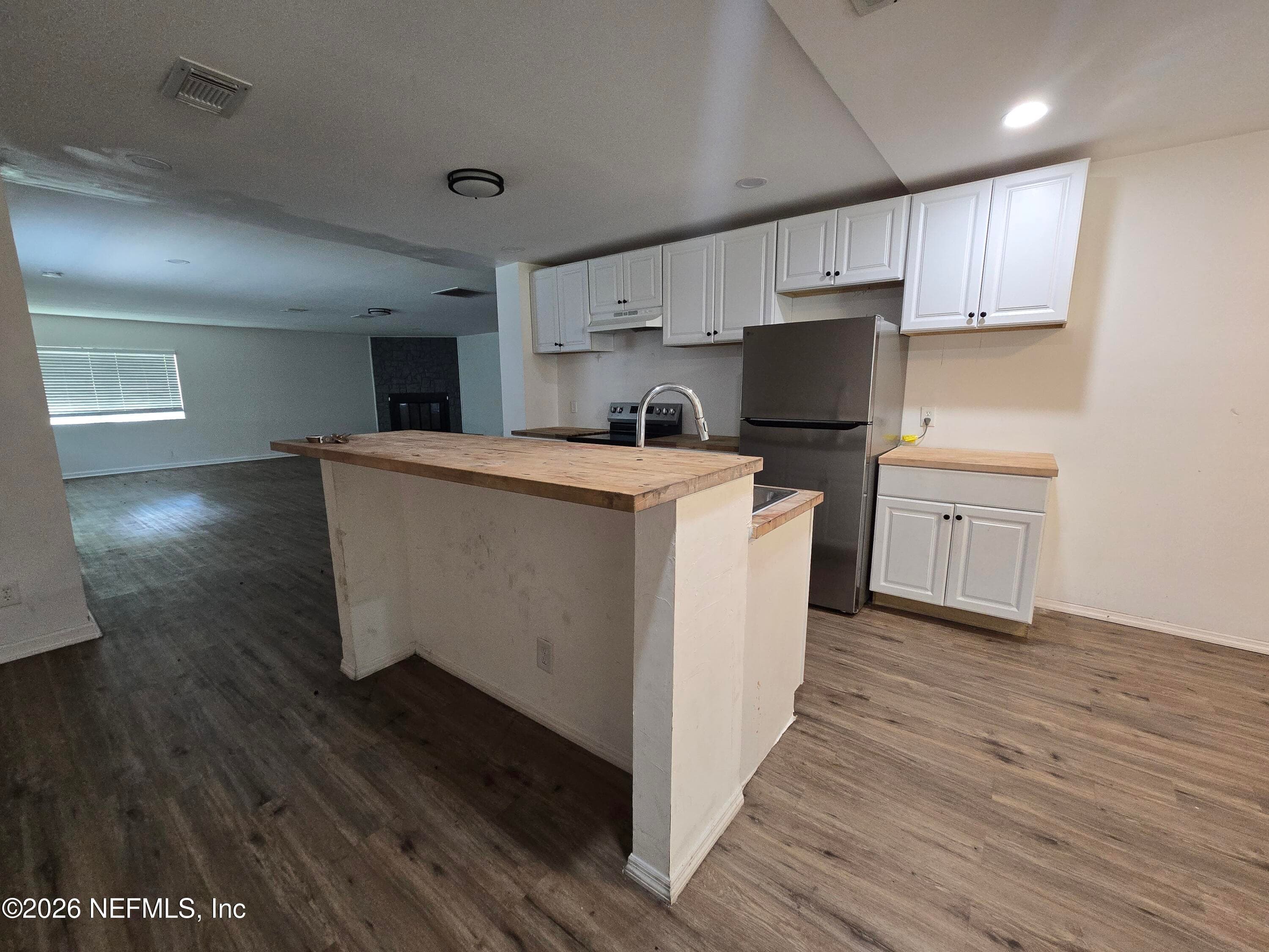 7570 STRATO Road, Jacksonville — photo 3