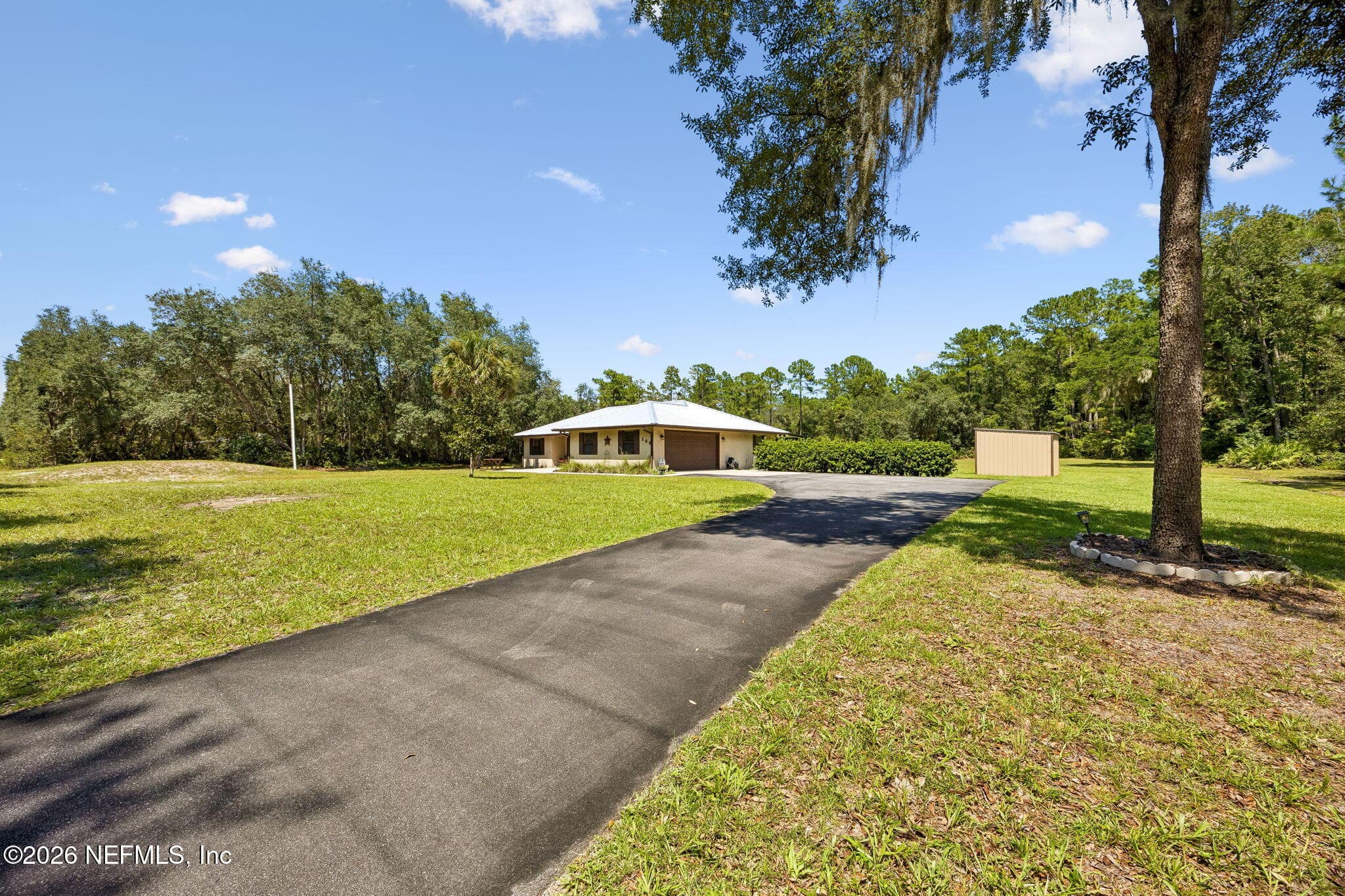 100 WHITNEY Street, Satsuma — photo 2