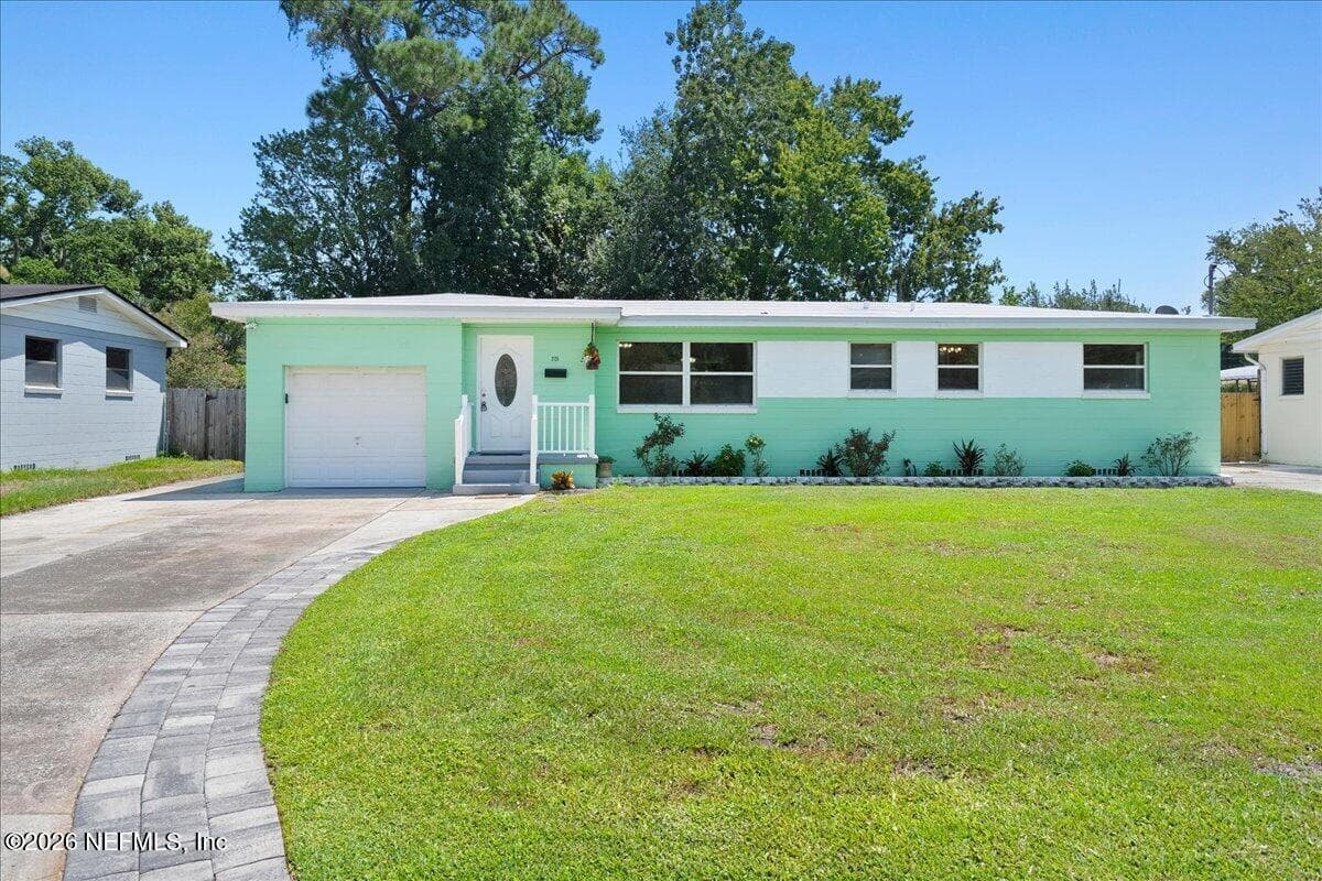 2125 W LOU Drive, Jacksonville, FL 32216, Jacksonville — photo 2
