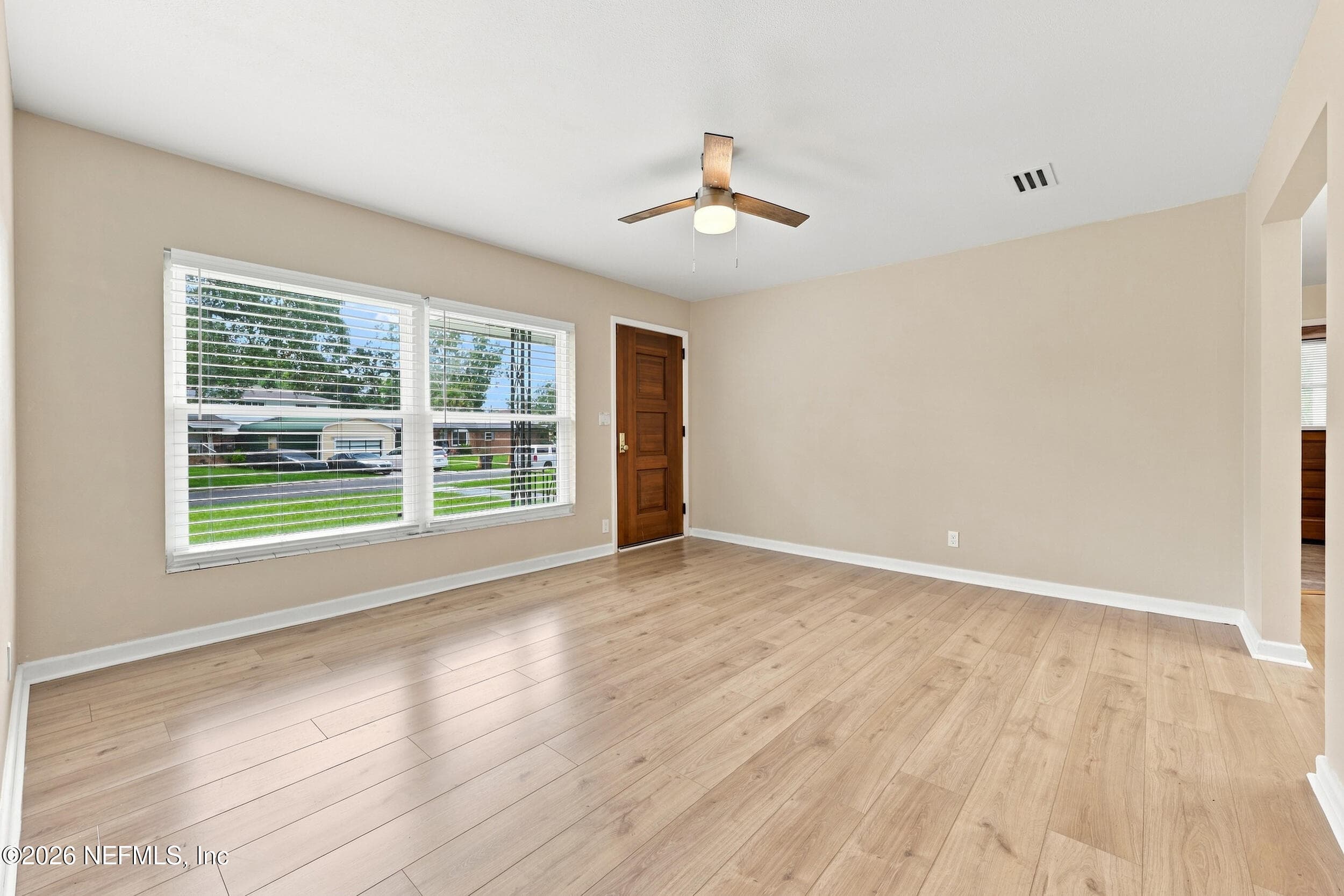 5031 ROMILLY Drive E, Jacksonville — photo 3