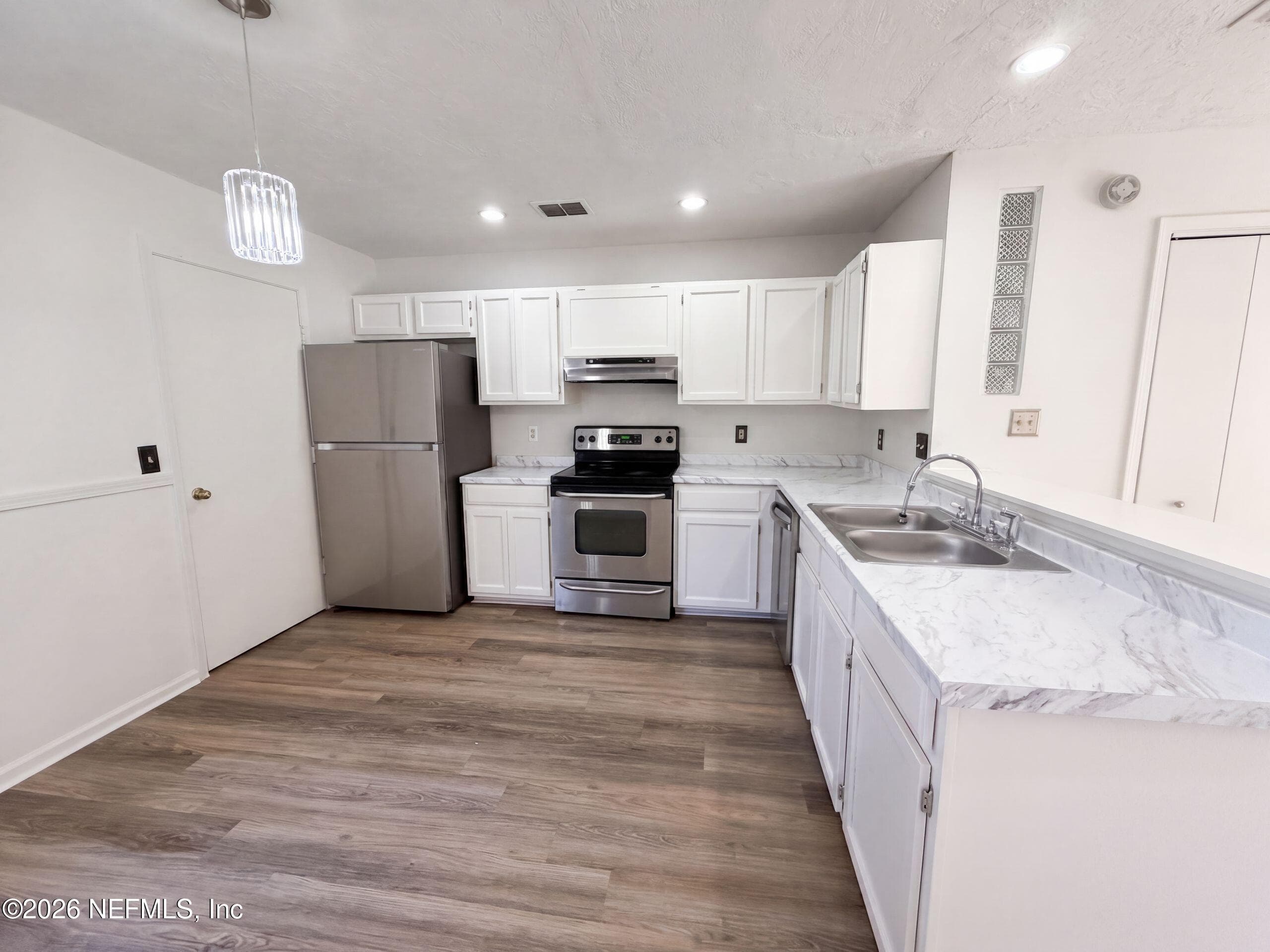 3561 RAIN FOREST Drive W, Jacksonville, FL 32277, Jacksonville — photo 2