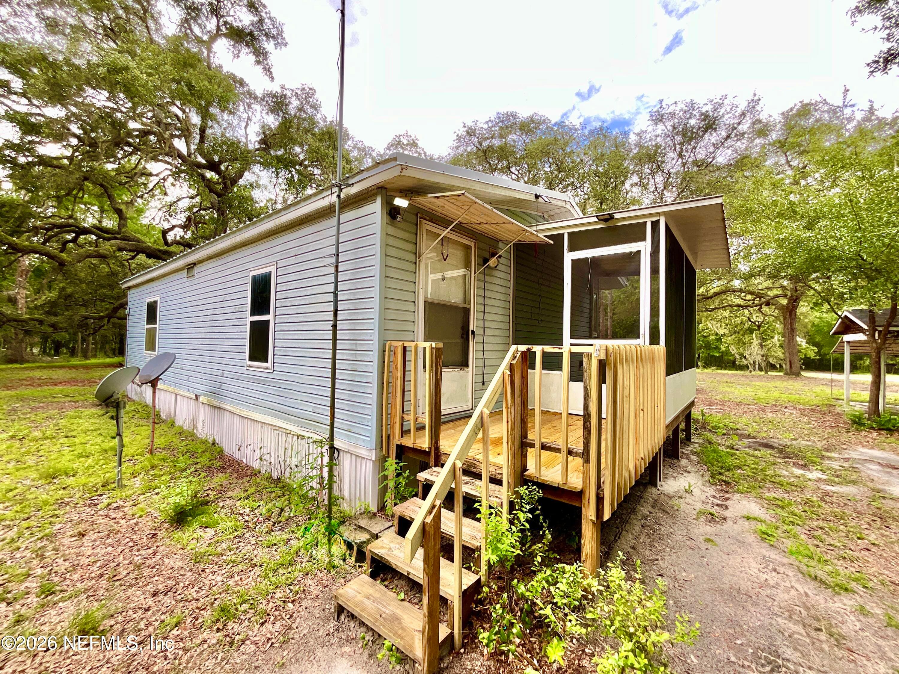 107 CRYSTAL LAKE Drive, Melrose, FL 32666, Melrose — photo 2