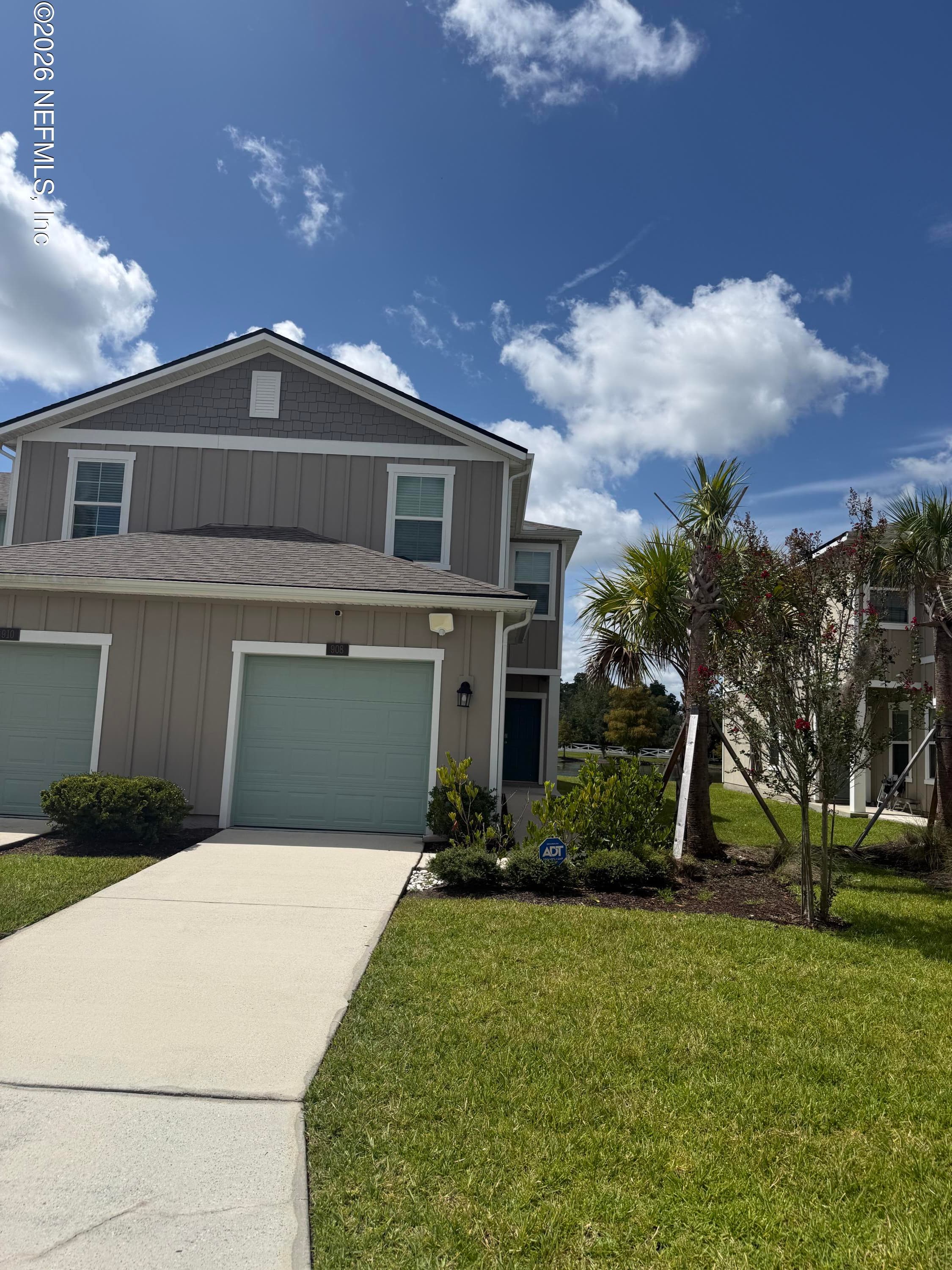 908 OBSERVATORY Parkway, Jacksonville — exterior