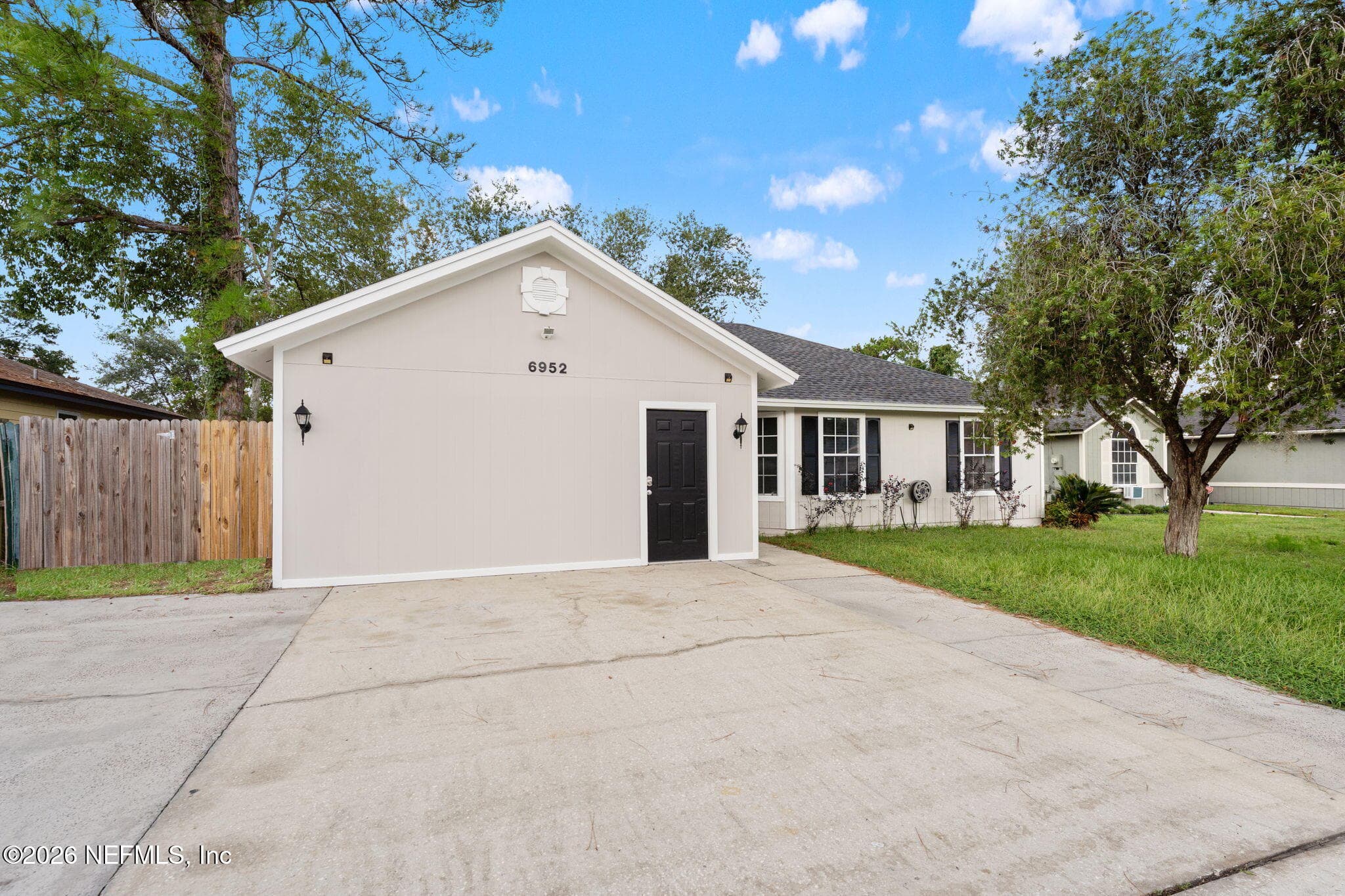 6952 HUNTINGTON WOODS Circle E, Jacksonville, FL 32244, Jacksonville — photo 2
