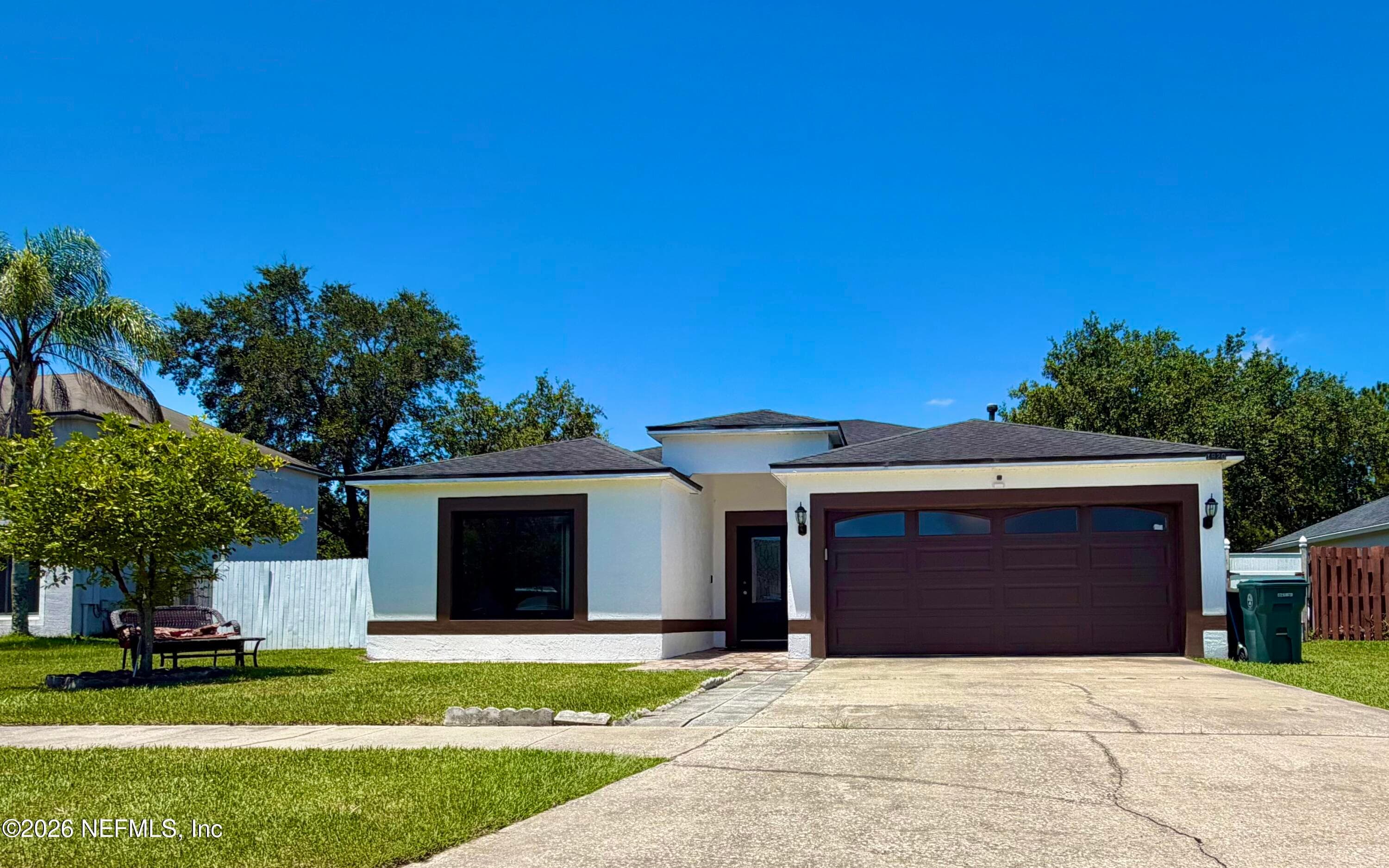 1920 W COLDFIELD Drive, Jacksonville — exterior