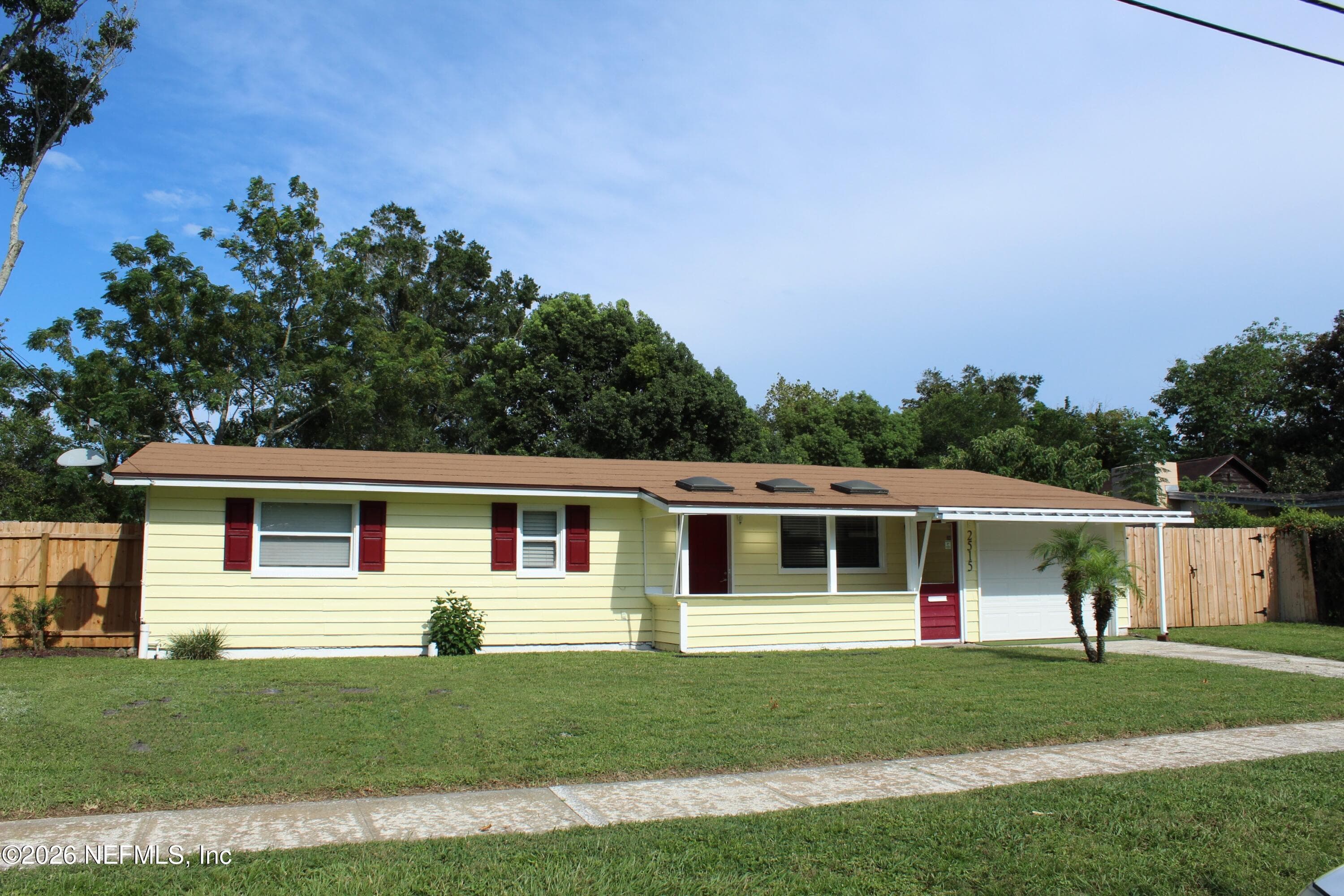 2515 EASTILL Drive, Jacksonville — exterior