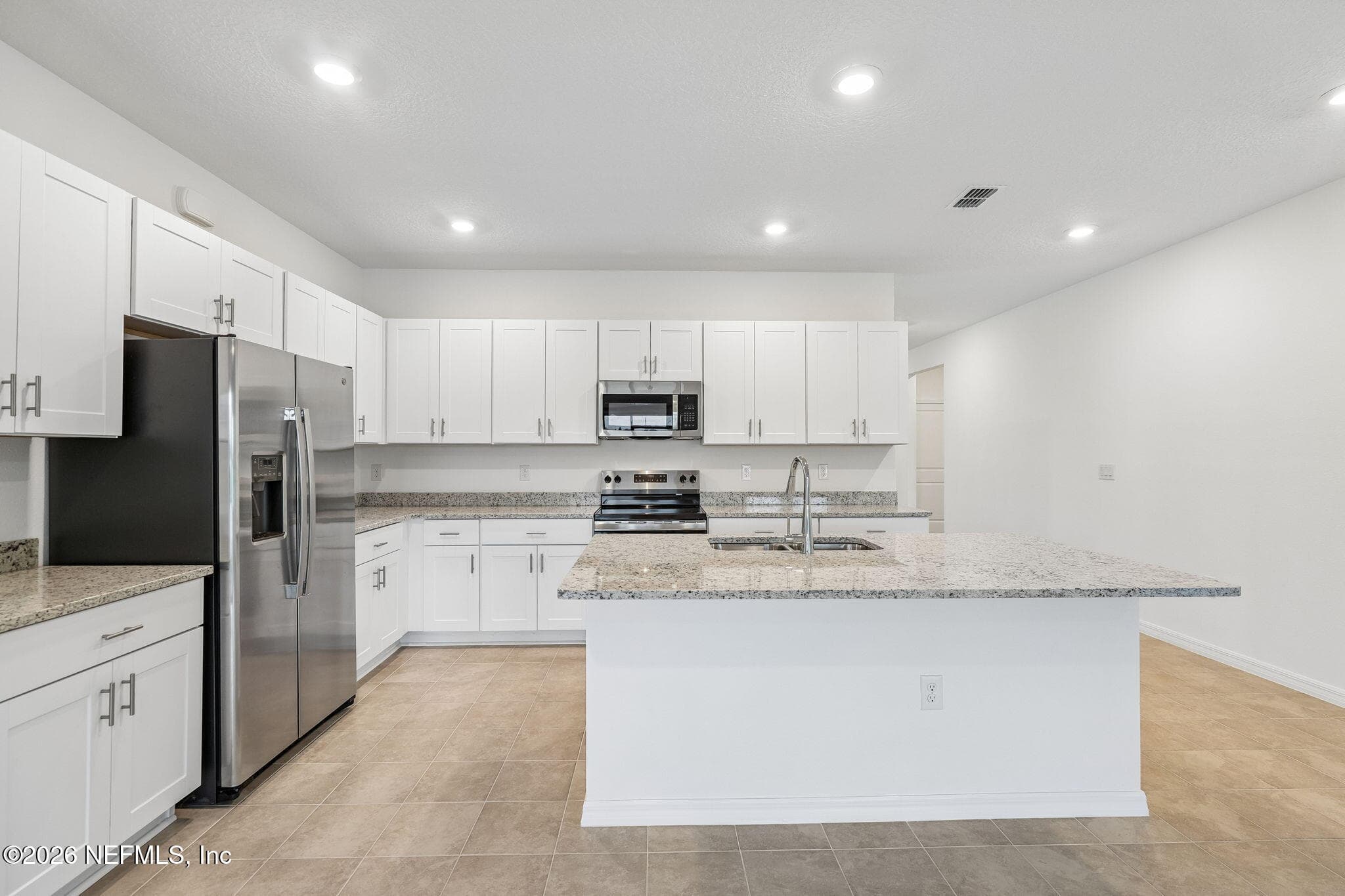 8142 ARCHIBALD Terrace, Jacksonville — photo 2