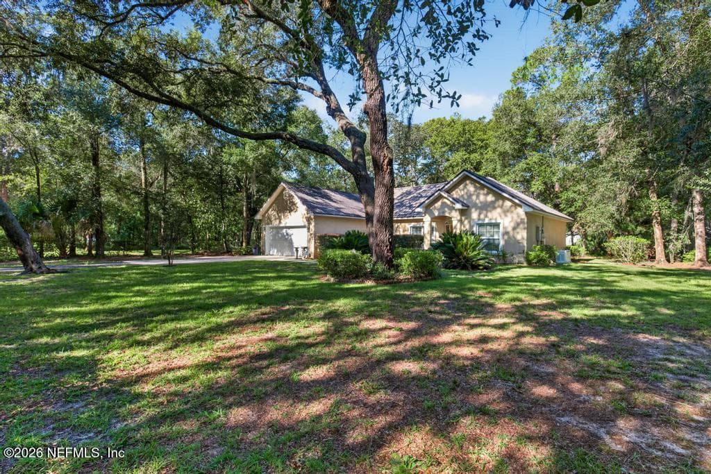 305 S FILLMORE Avenue, Interlachen — exterior