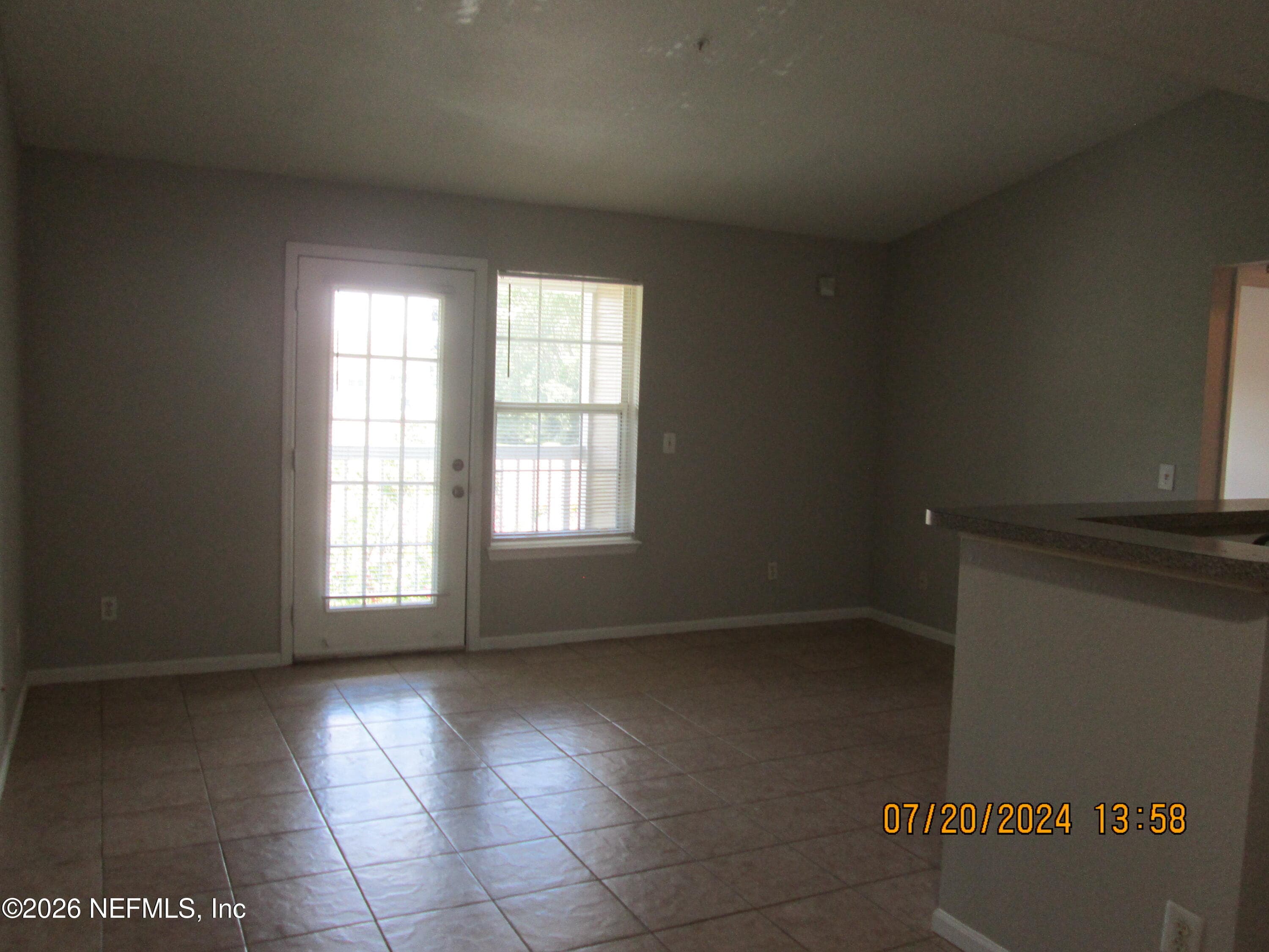 7701 TIMBERLIN PARK Boulevard 733, Jacksonville — photo 2