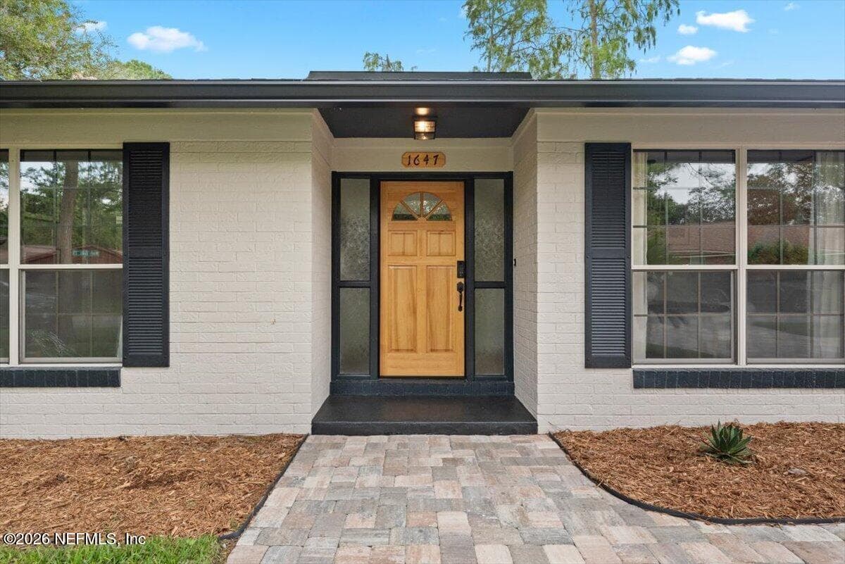 1647 WINDY OAKS Drive W, Jacksonville — photo 2