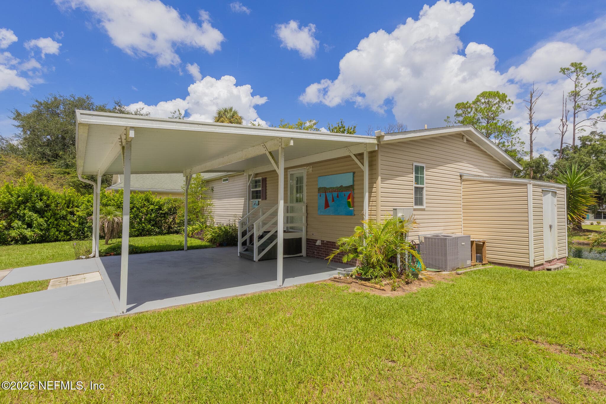 156 LAKE MARGO Drive, Satsuma — photo 2