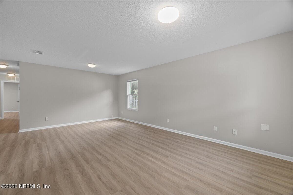 916 WAYNE Street, Jacksonville — photo 2