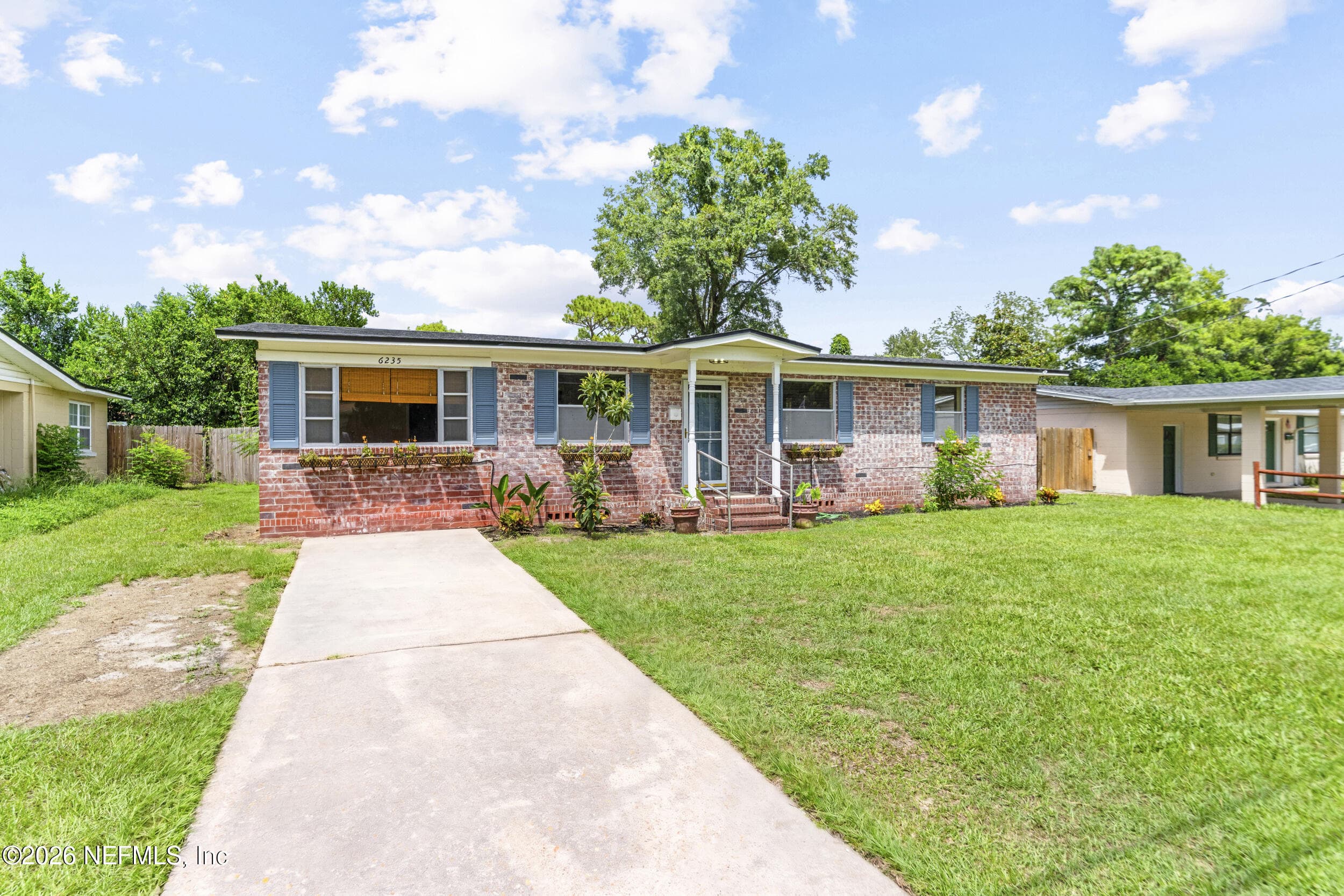 6235 PINE SUMMIT Drive, Jacksonville — photo 3