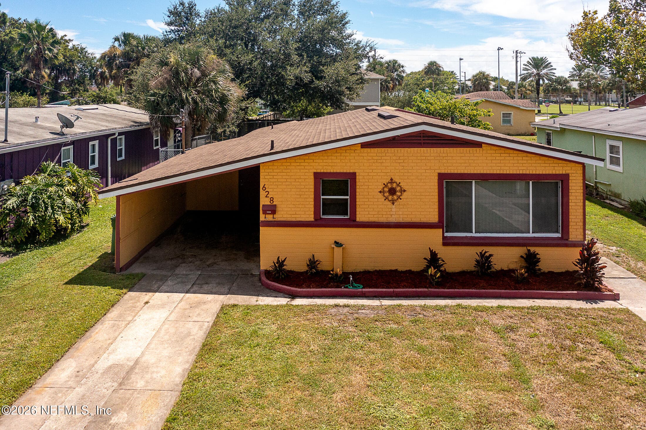 628 3RD Avenue S, Jacksonville Beach — exterior