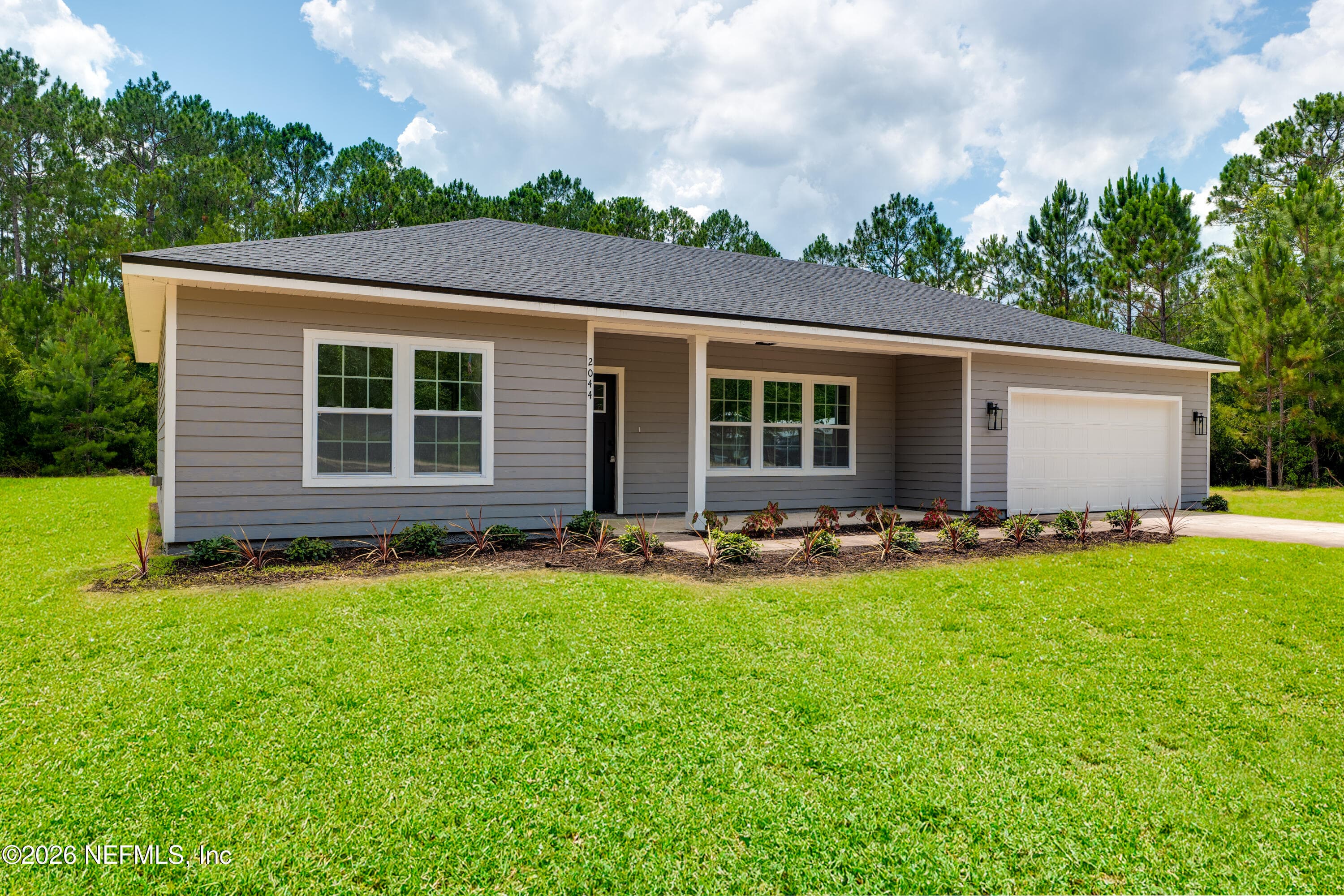 4538 MAYFLOWER Street, Middleburg — exterior