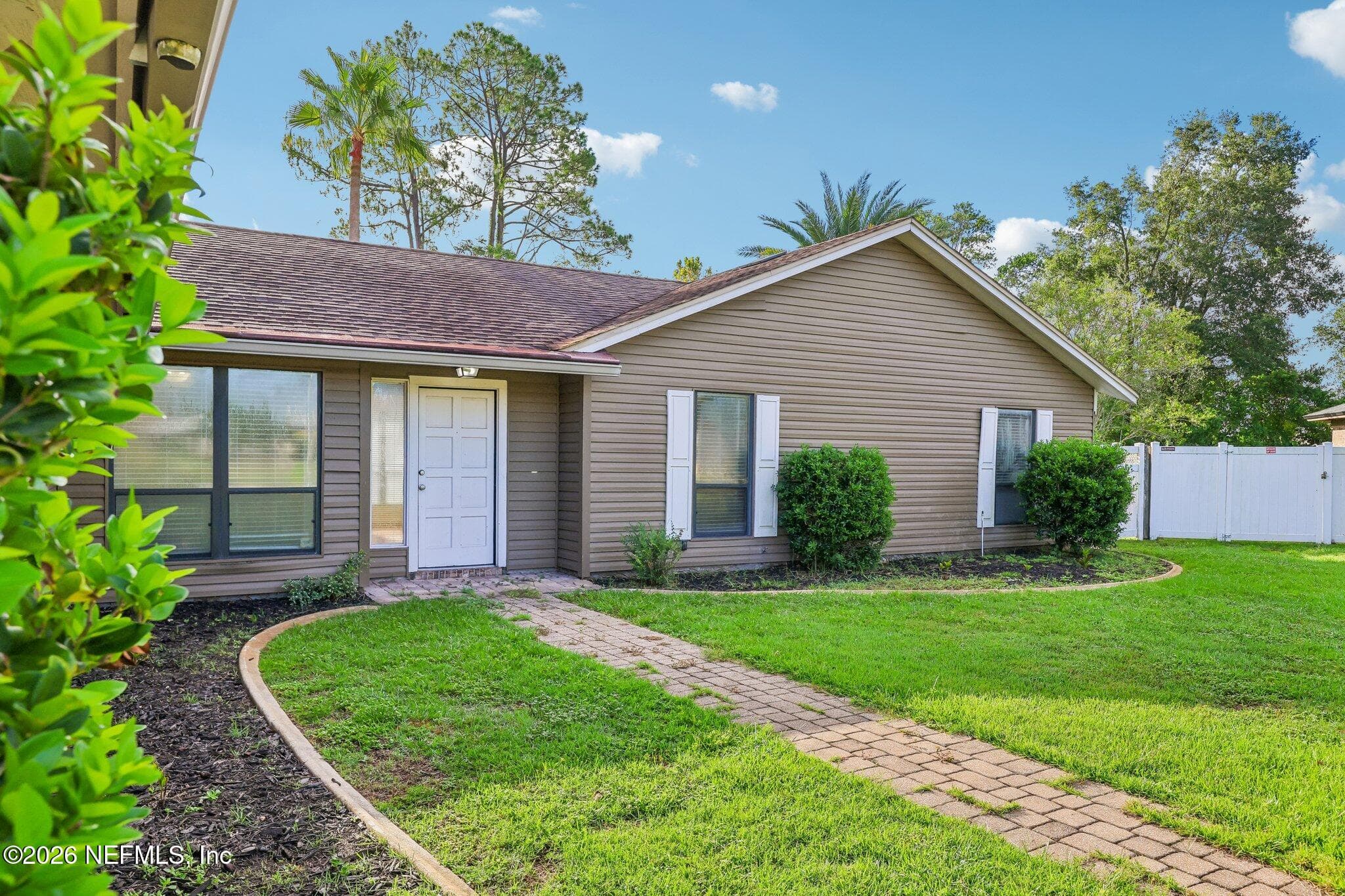 821 BASSWOOD Court, Orange Park — photo 3