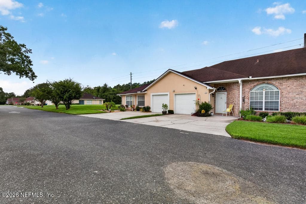 11 NORTHSIDE Drive S 402, Jacksonville — photo 2