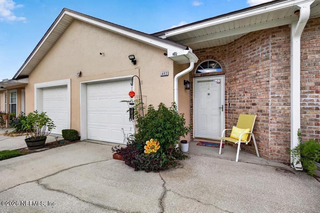 11 NORTHSIDE Drive S 402, Jacksonville — exterior