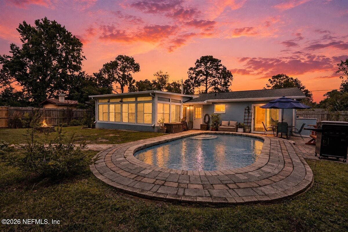 7862 PRAVER Drive W, Jacksonville — exterior