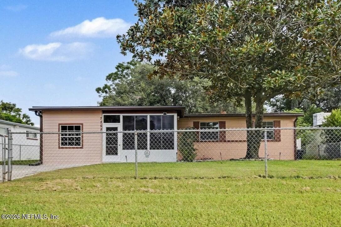 7257 ELVIA Drive, Jacksonville — photo 3