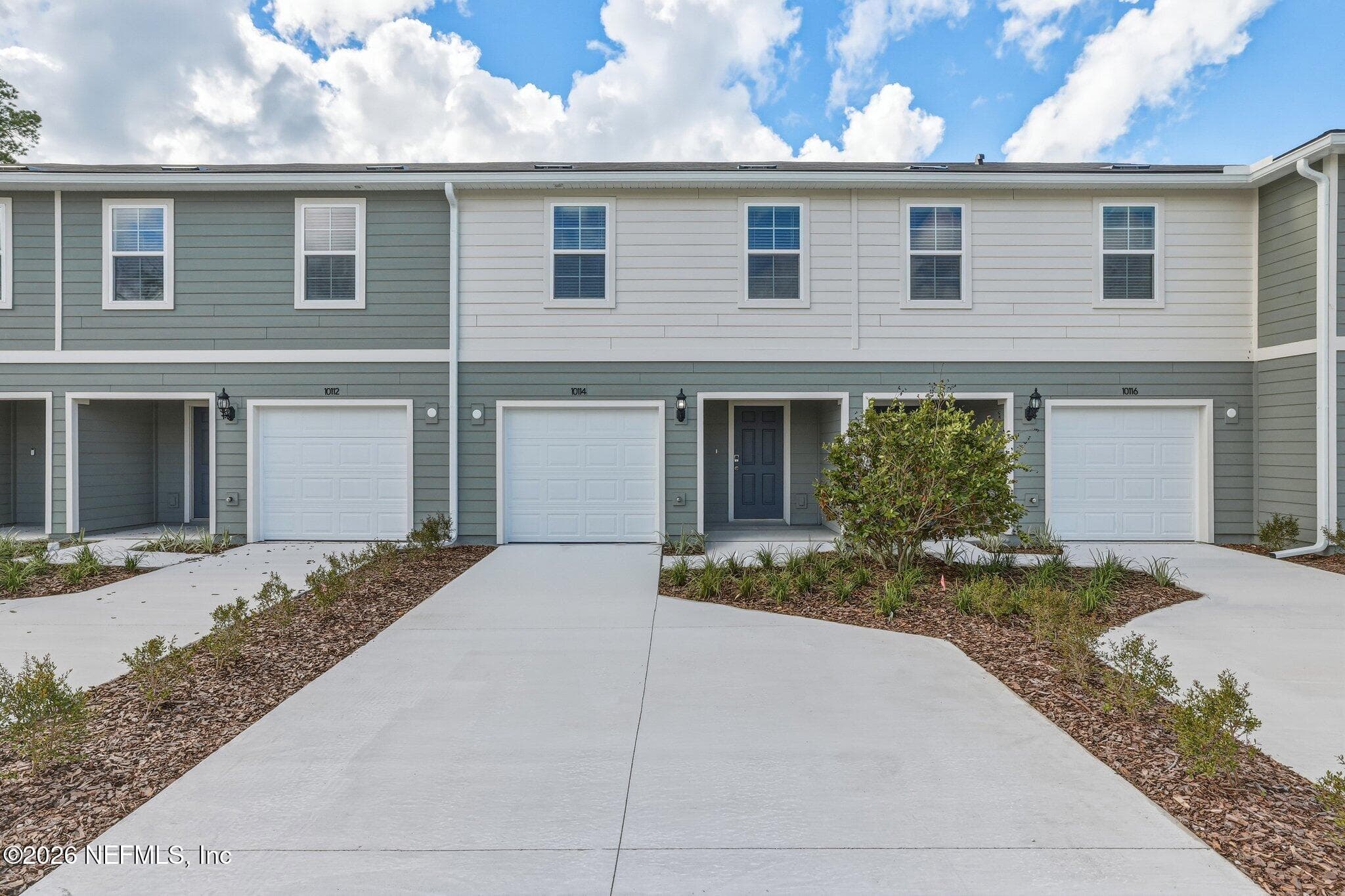 10112 WHISTLING PINE Court, Jacksonville — exterior